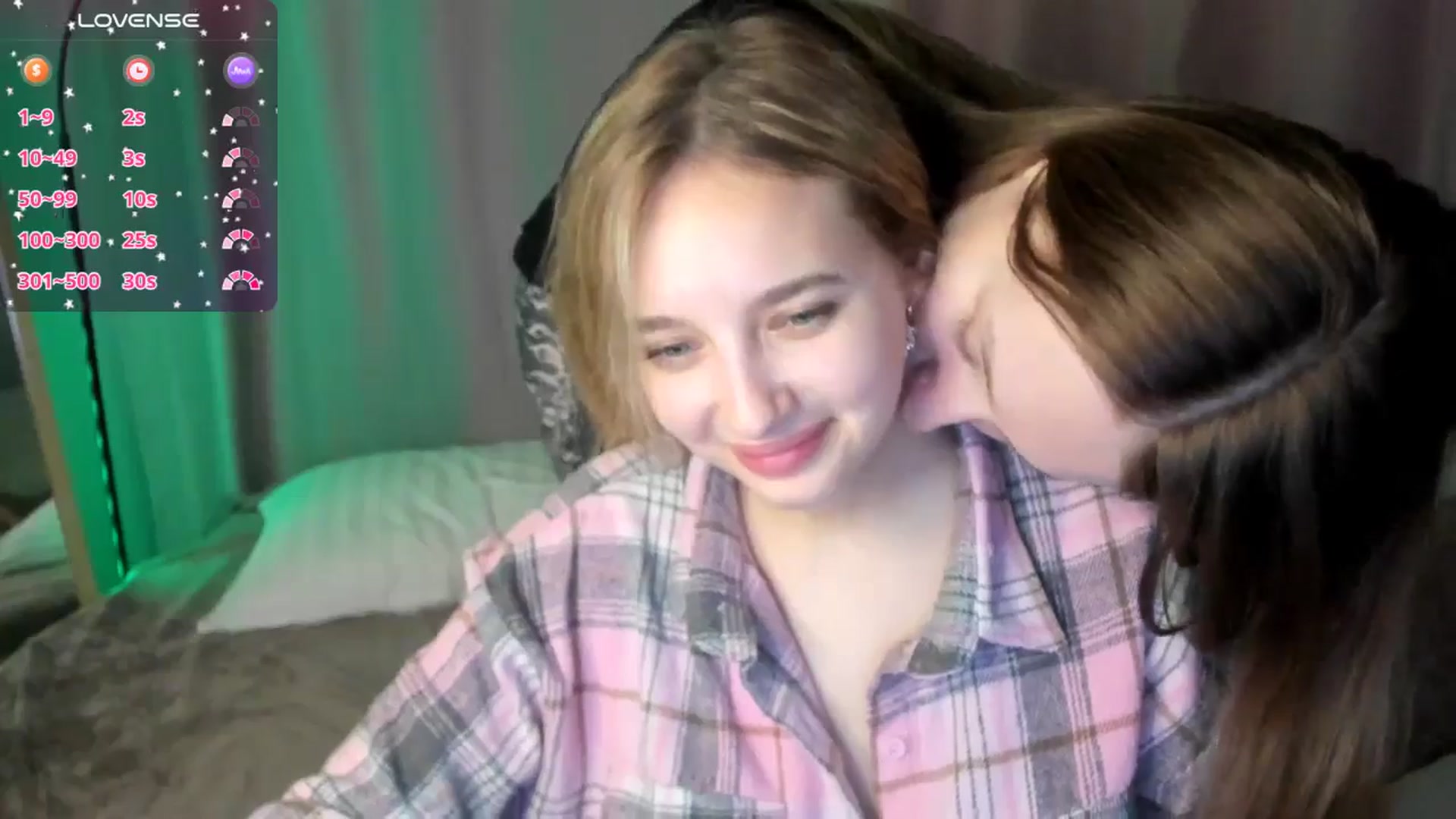 Gallery image thumbnail from TaisiaHot's myfreecams stream on, 03/25/2026, 11:35 image 14 of 20