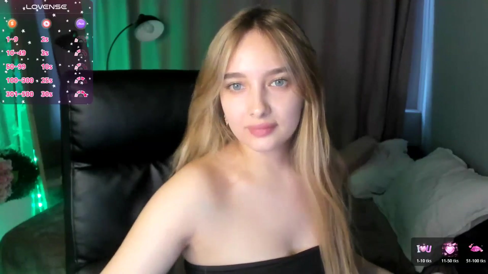 Gallery image thumbnail from TaisiaHot's myfreecams stream on, 03/28/2026, 09:50 image 8 of 20