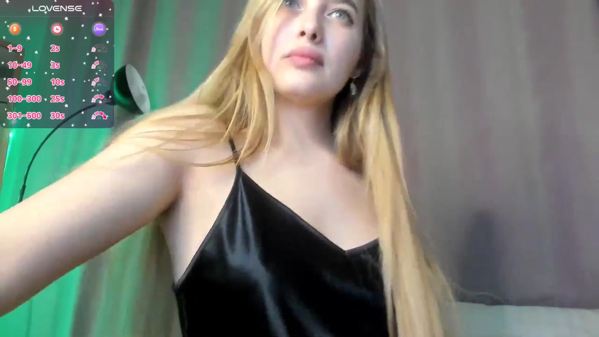 Gallery image thumbnail from TaisiaHot's myfreecams stream on, 04/01/2026, 11:19 image 8 of 20