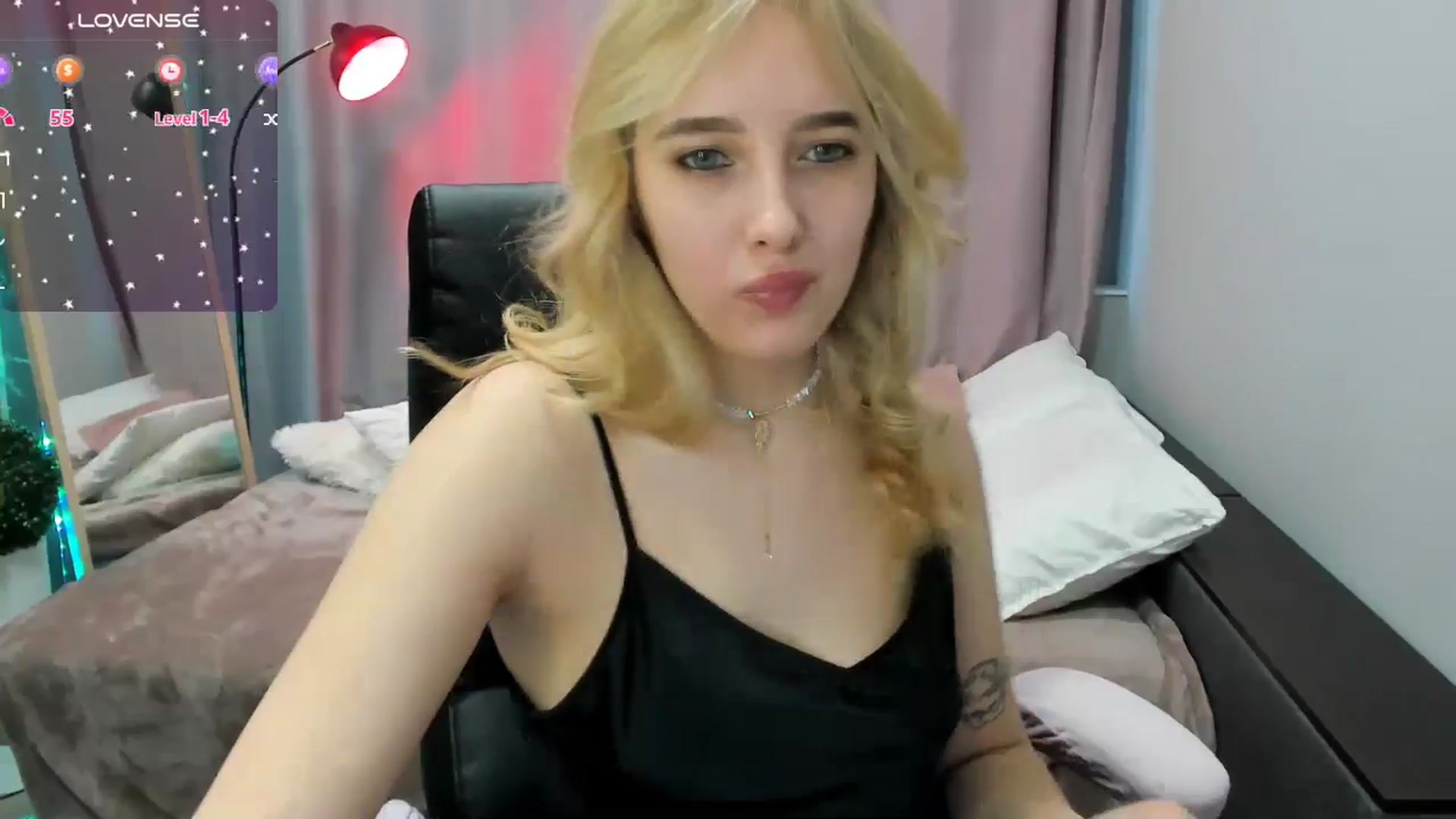 Gallery image thumbnail from TaisiaHot's myfreecams stream on, 04/08/2026, 08:30 image 19 of 20