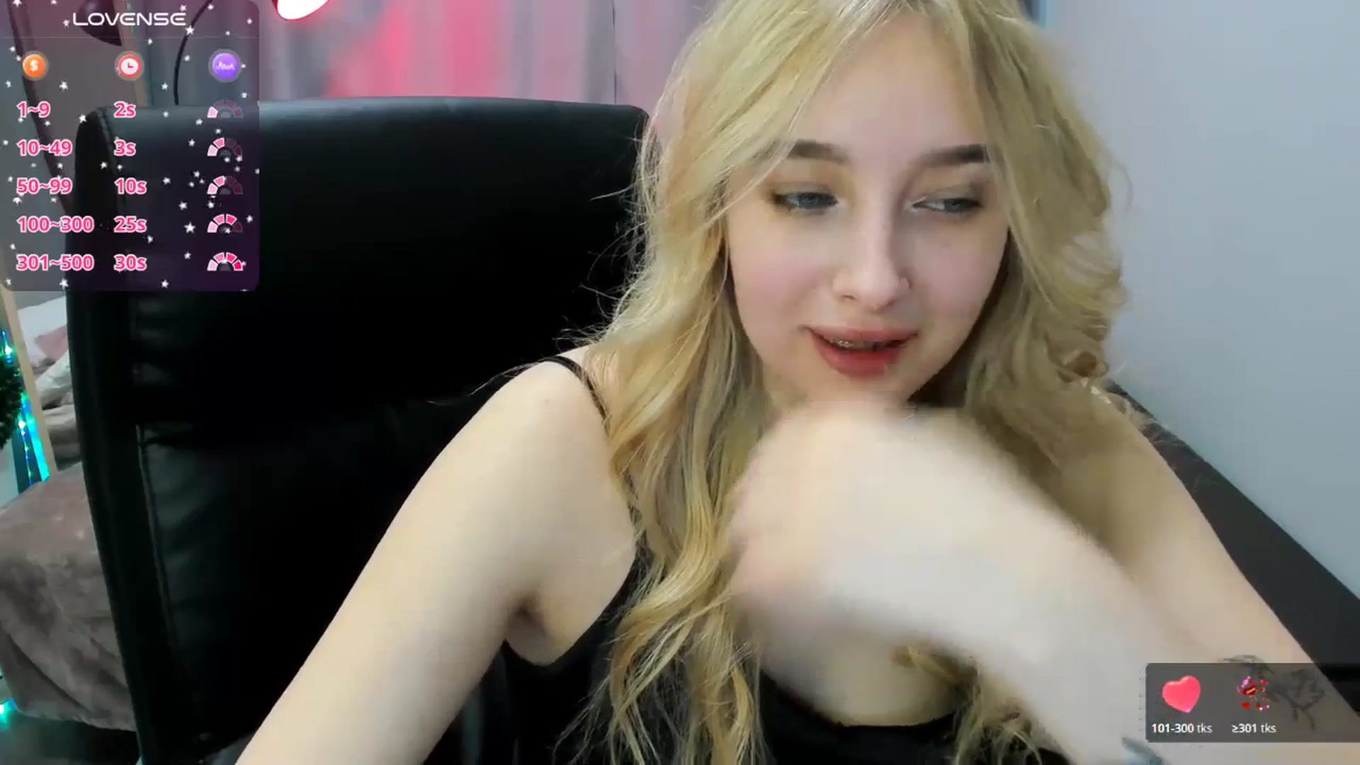 Gallery image thumbnail from TaisiaHot's myfreecams stream on, 04/08/2026, 11:08 image 2 of 20