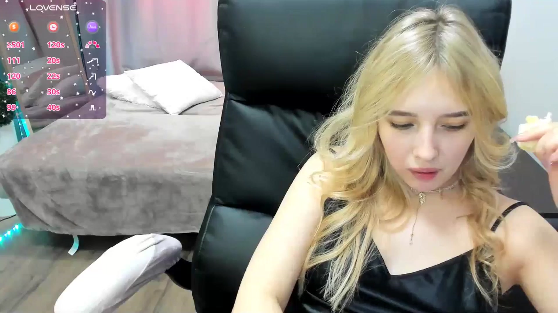 Gallery image thumbnail from TaisiaHot's myfreecams stream on, 04/08/2026, 11:08 image 14 of 20