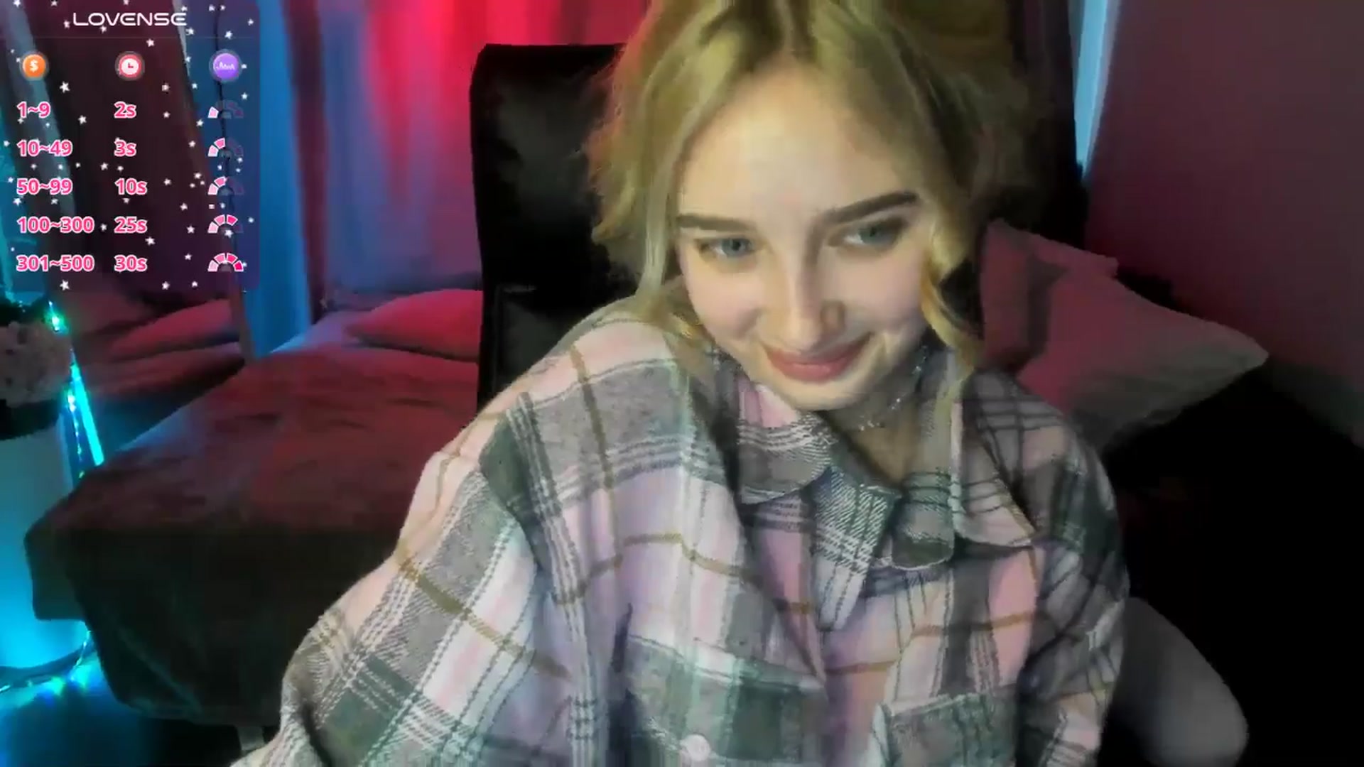 Gallery image thumbnail from TaisiaHot's myfreecams stream on, 04/13/2026, 10:21 image 11 of 20