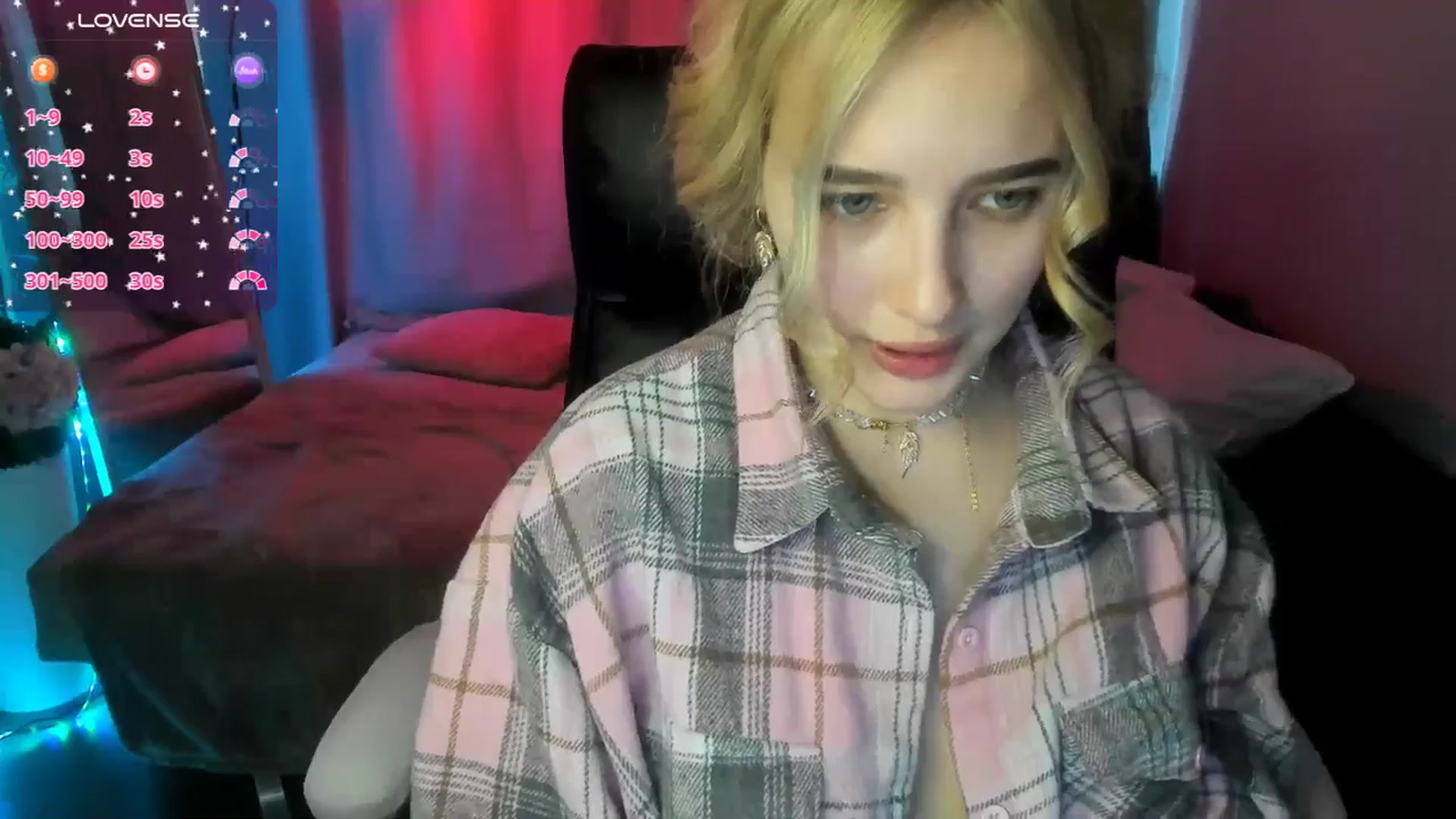 Gallery image thumbnail from TaisiaHot's myfreecams stream on, 04/13/2026, 10:21 image 10 of 20