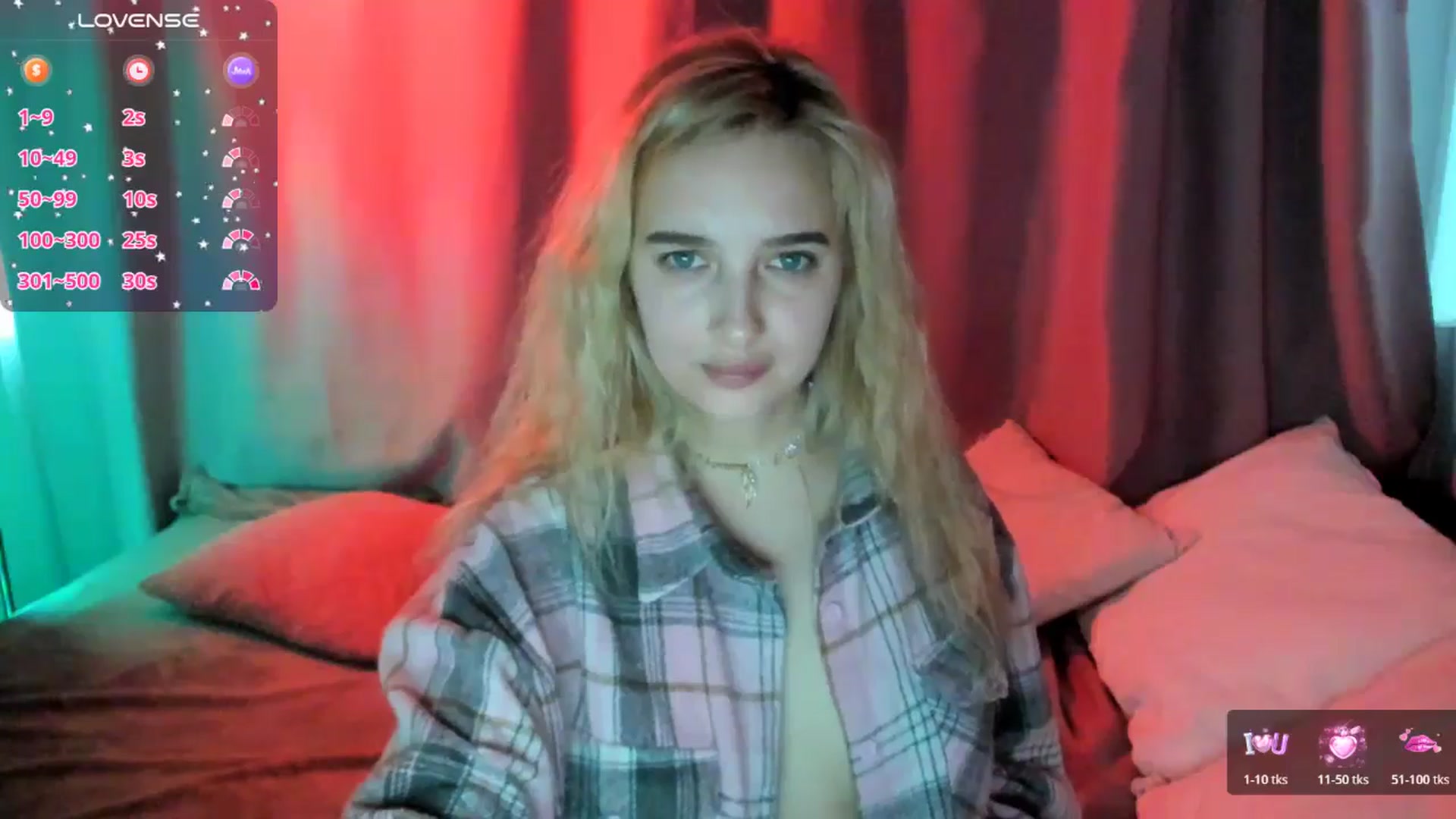 Gallery image thumbnail from TaisiaHot's myfreecams stream on, 04/14/2026, 11:18 image 11 of 20