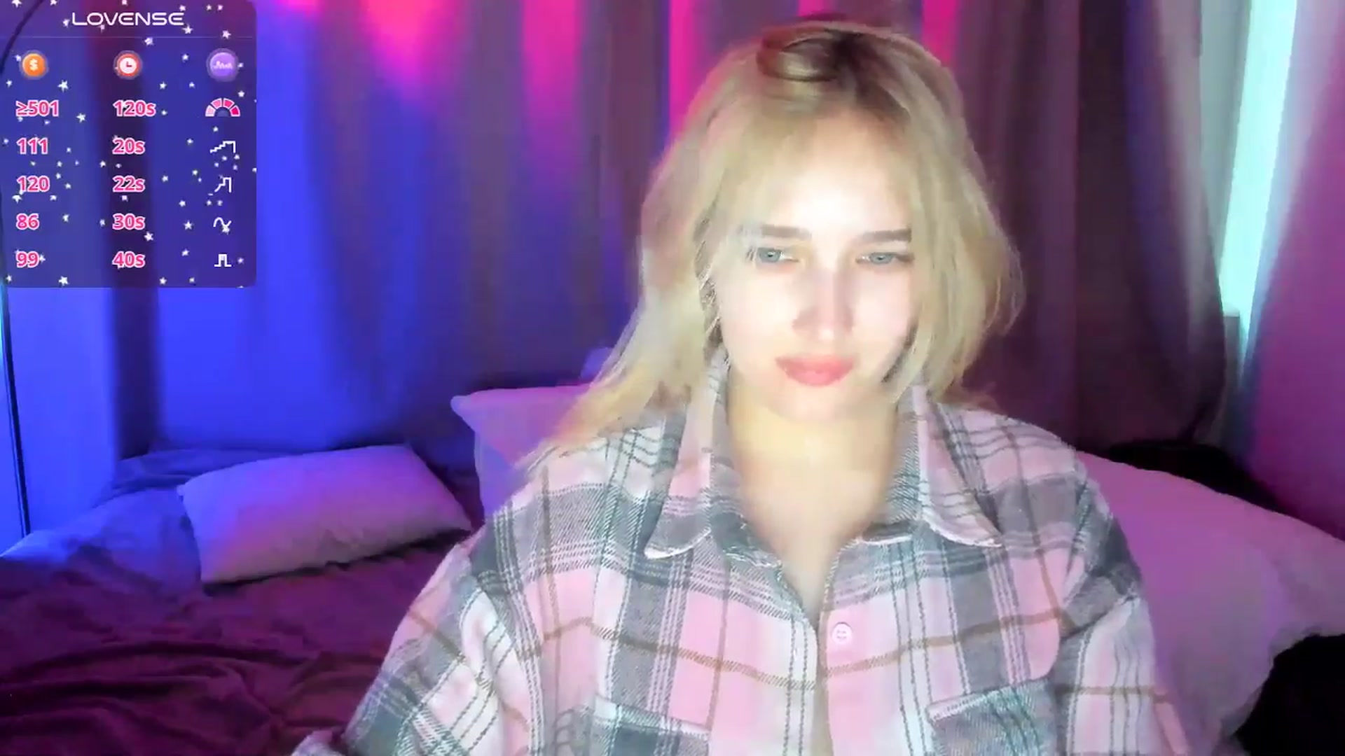 Gallery image thumbnail from TaisiaHot's myfreecams stream on, 04/18/2026, 12:51 image 5 of 20
