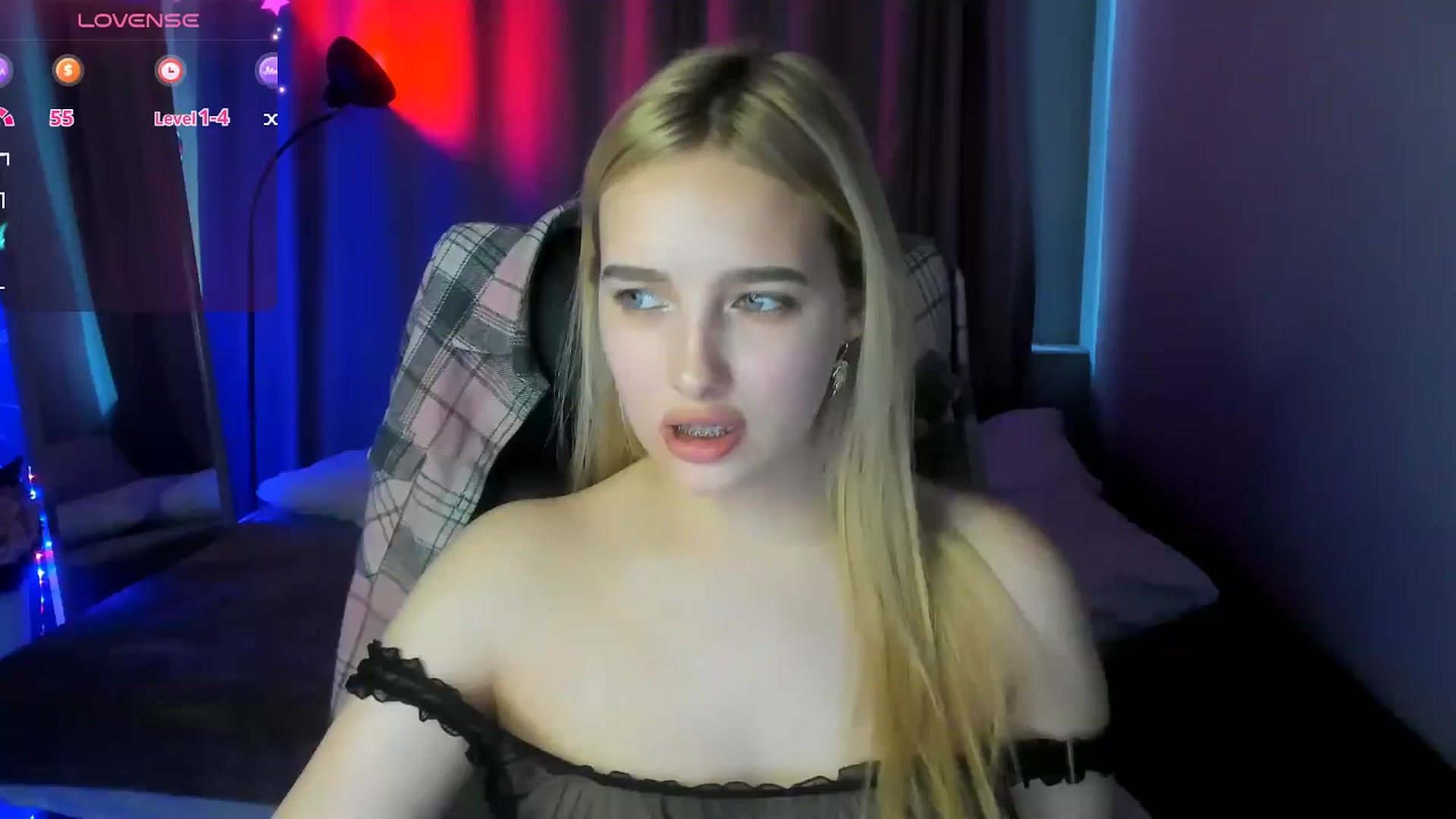 Gallery image thumbnail from TaisiaHot's myfreecams stream on, 04/19/2026, 09:56 image 15 of 20