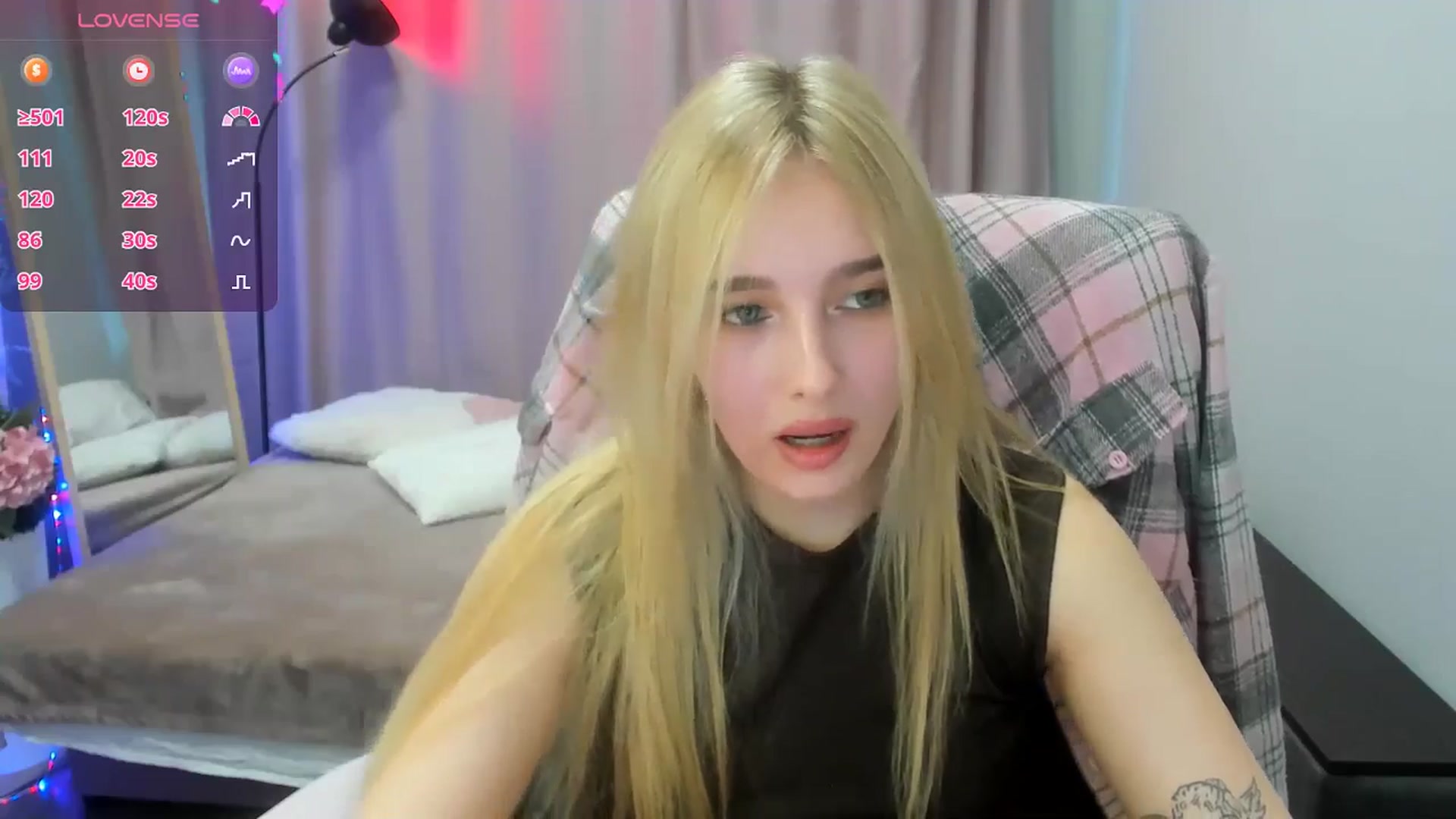 Gallery image thumbnail from TaisiaHot's myfreecams stream on, 04/19/2026, 09:56 image 6 of 20