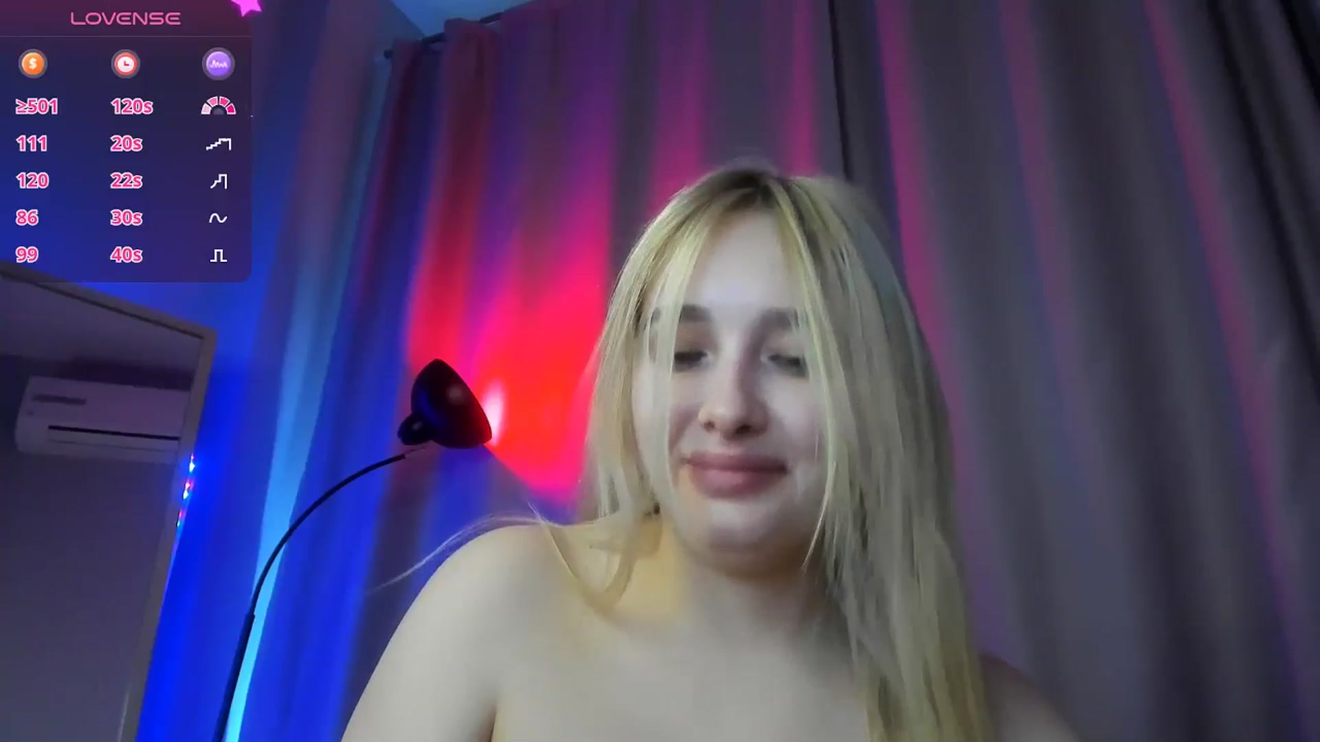Gallery image thumbnail from TaisiaHot's myfreecams stream on, 04/19/2026, 12:18 image 7 of 20