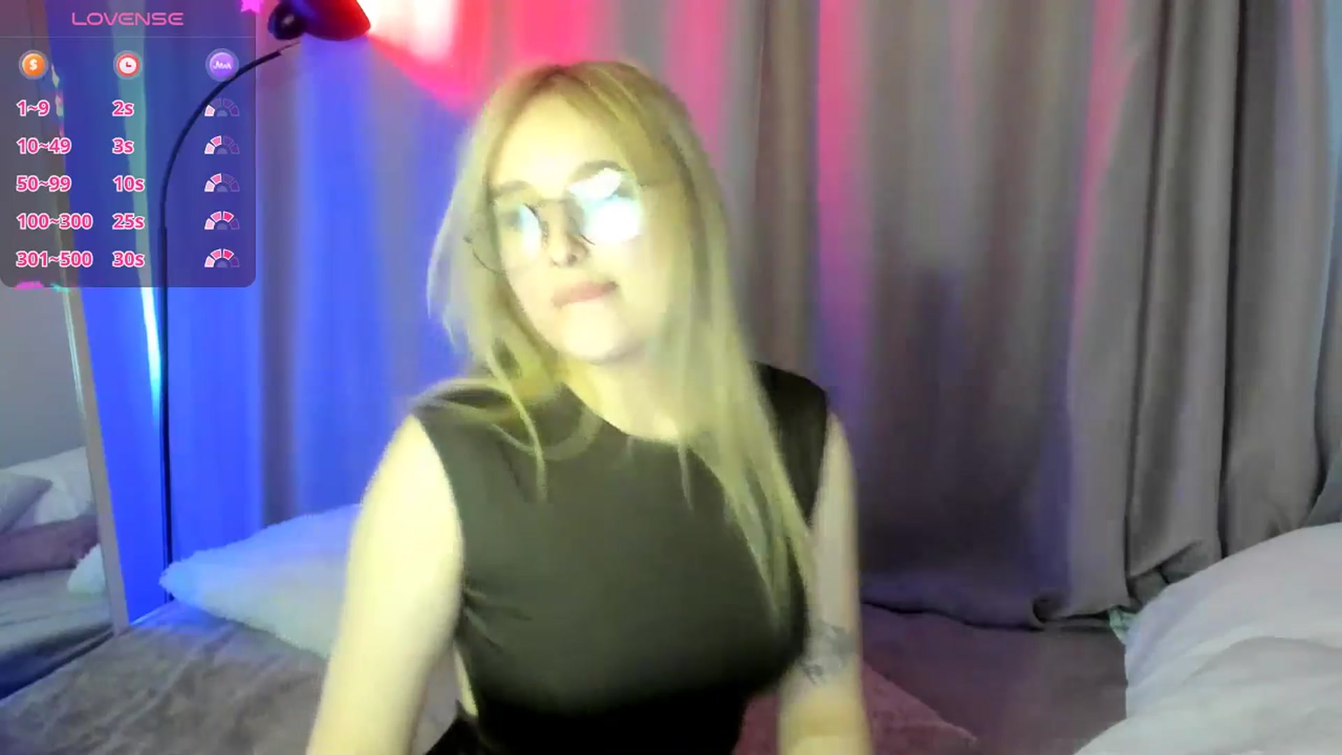 Gallery image thumbnail from TaisiaHot's myfreecams stream on, 04/19/2026, 14:50 image 17 of 20