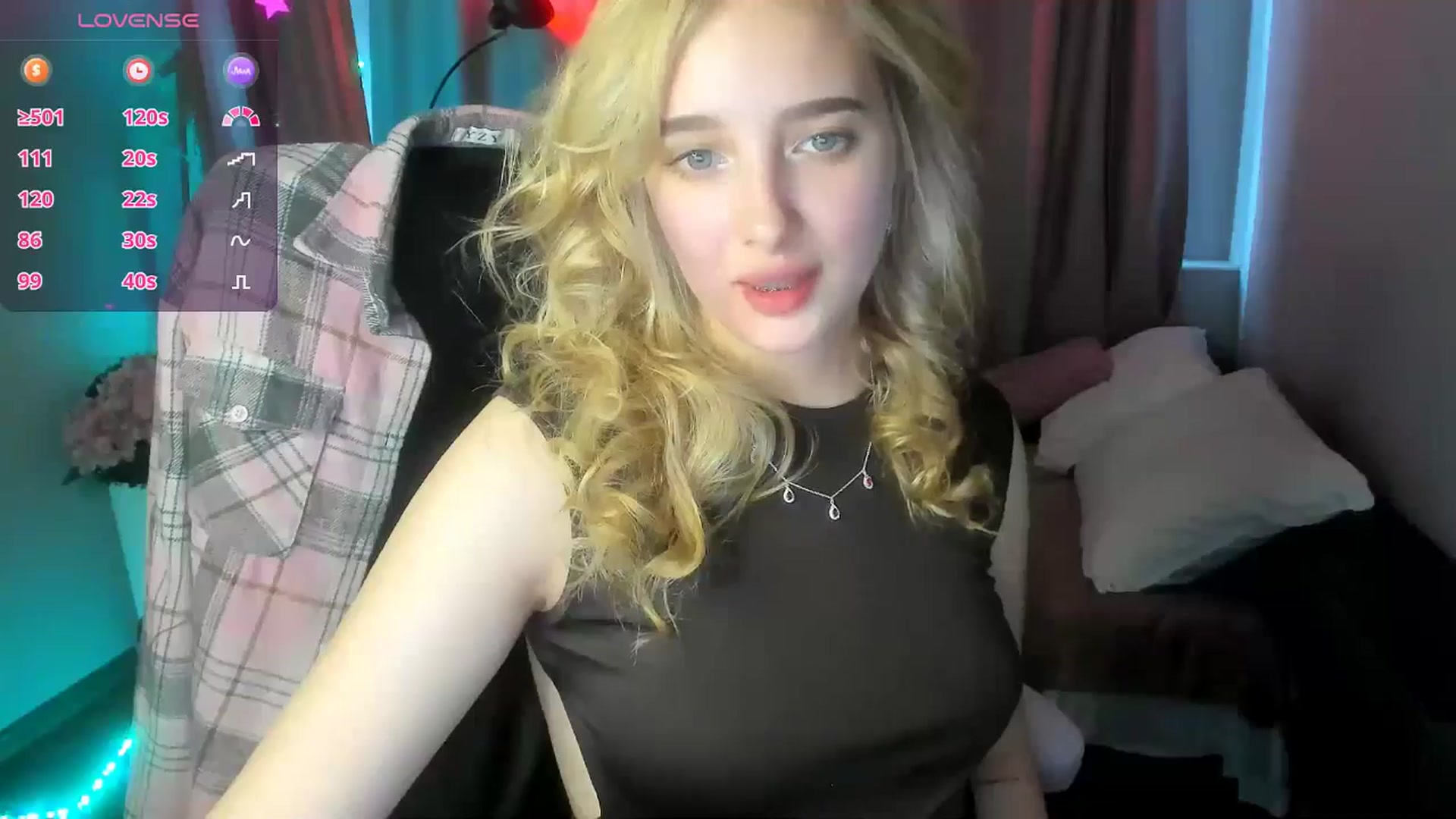 Gallery image thumbnail from TaisiaHot's myfreecams stream on, 04/21/2026, 09:32 image 13 of 20