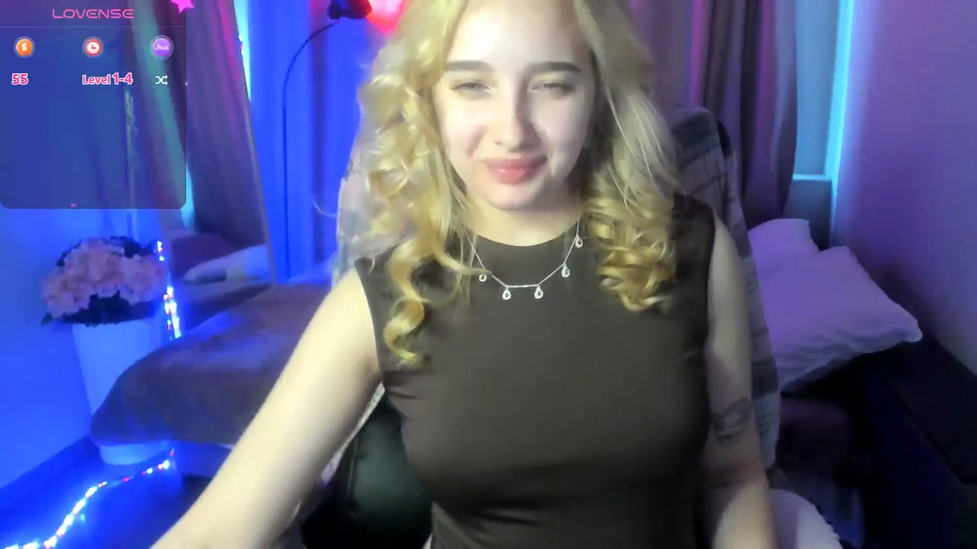 Gallery image thumbnail from TaisiaHot's myfreecams stream on, 04/21/2026, 09:32 image 5 of 20