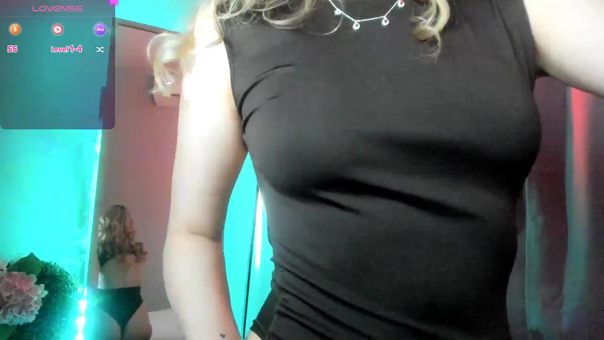 Gallery image thumbnail from TaisiaHot's myfreecams stream on, 04/21/2026, 10:45 image 6 of 20