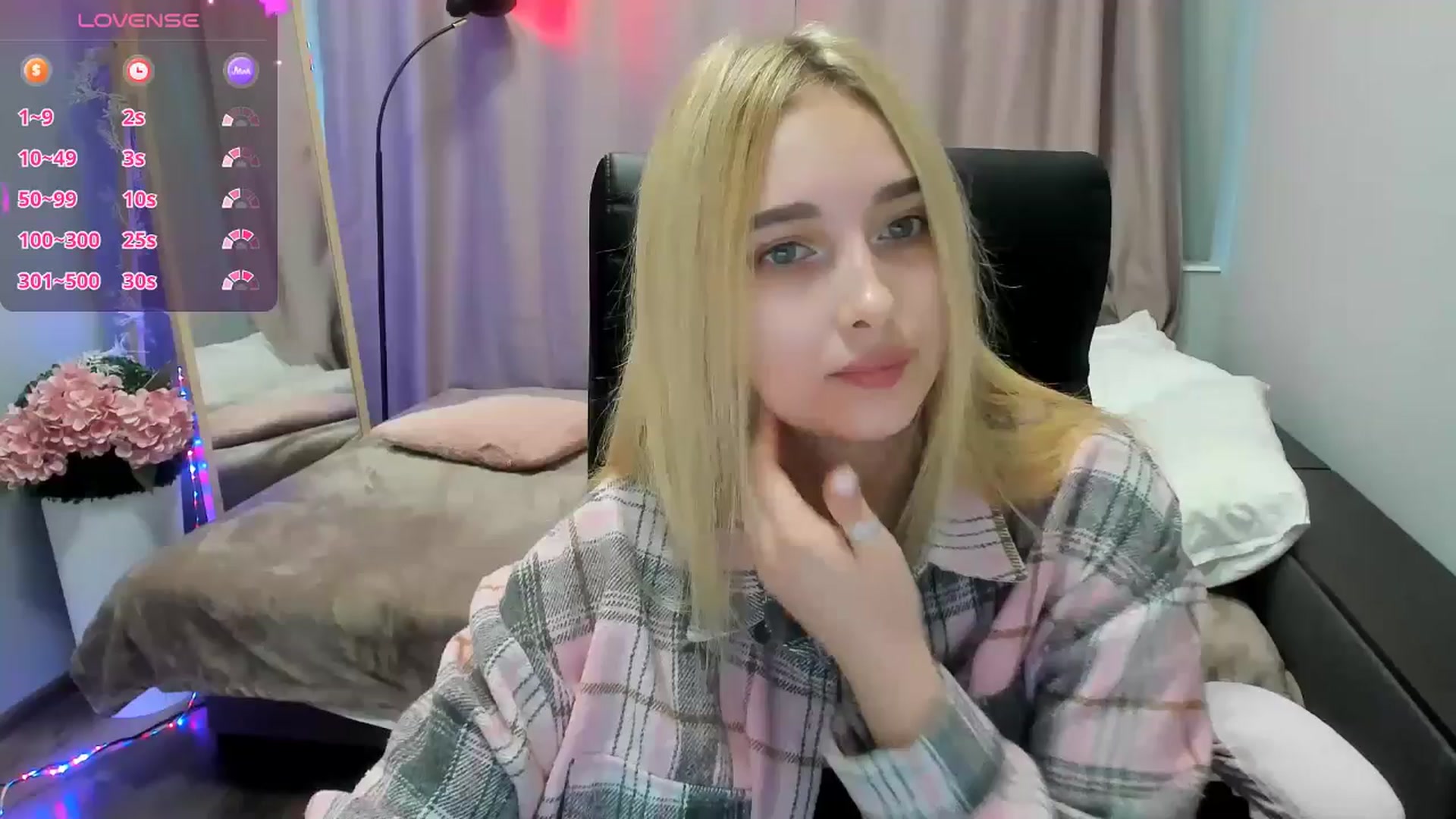Gallery image thumbnail from TaisiaHot's myfreecams stream on, 04/22/2026, 08:41 image 1 of 20