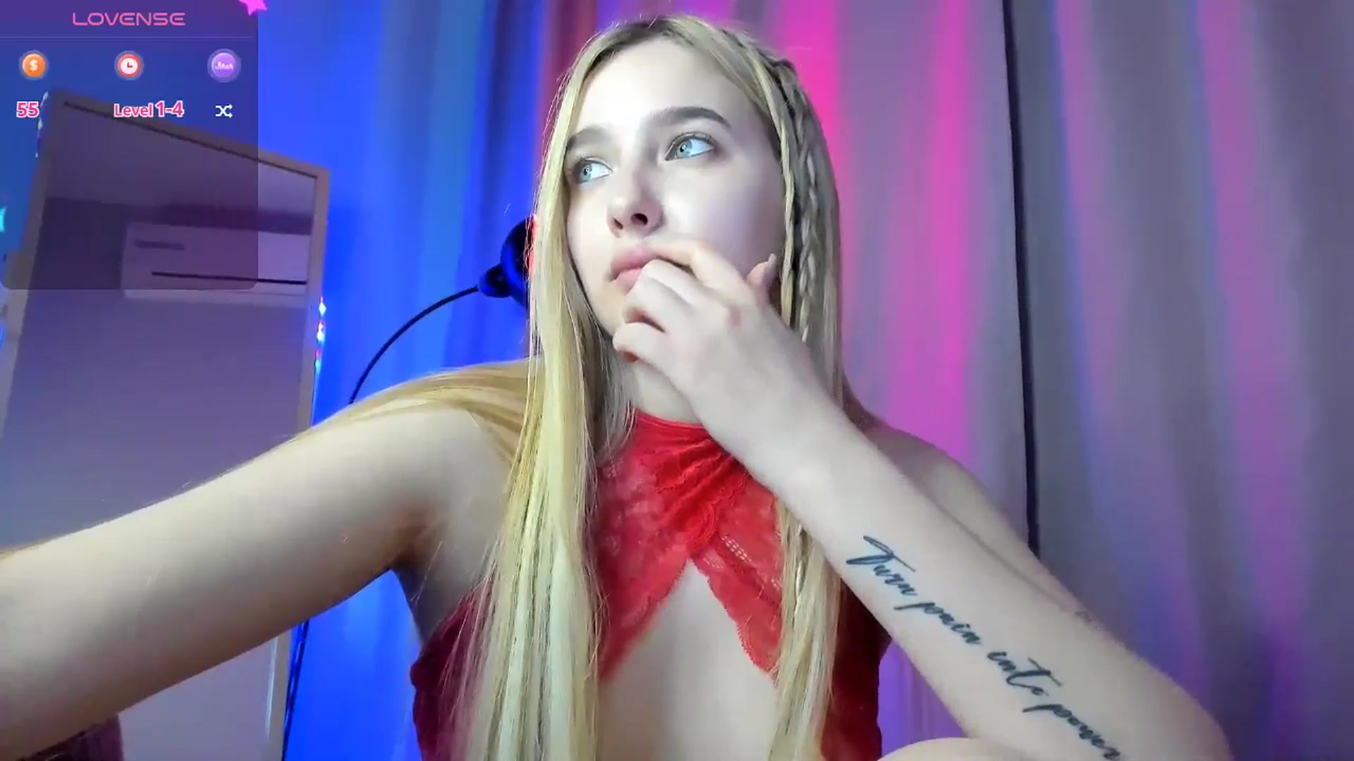Gallery image thumbnail from TaisiaHot's myfreecams stream on, 05/05/2026, 11:31 image 2 of 20