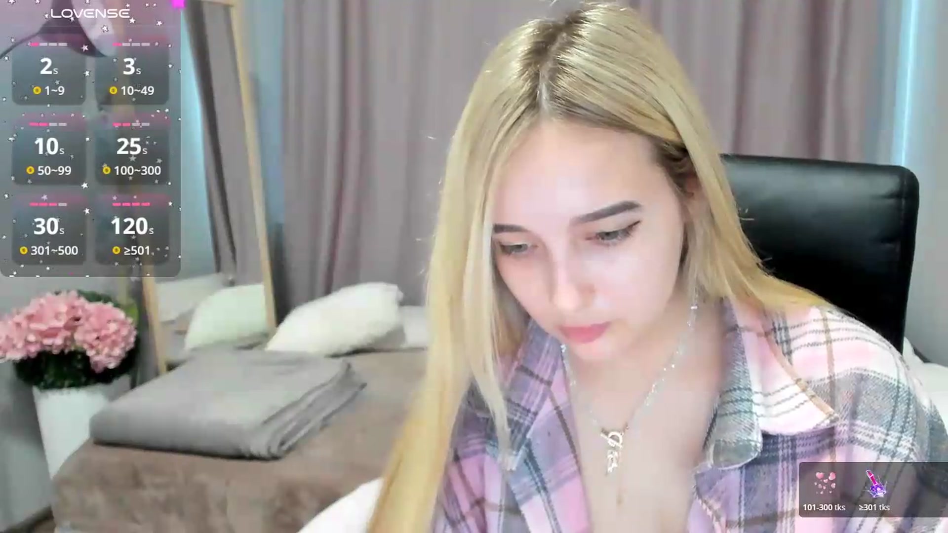 Gallery image thumbnail from TaisiaHot's myfreecams stream on, 05/12/2026, 08:43 image 5 of 20