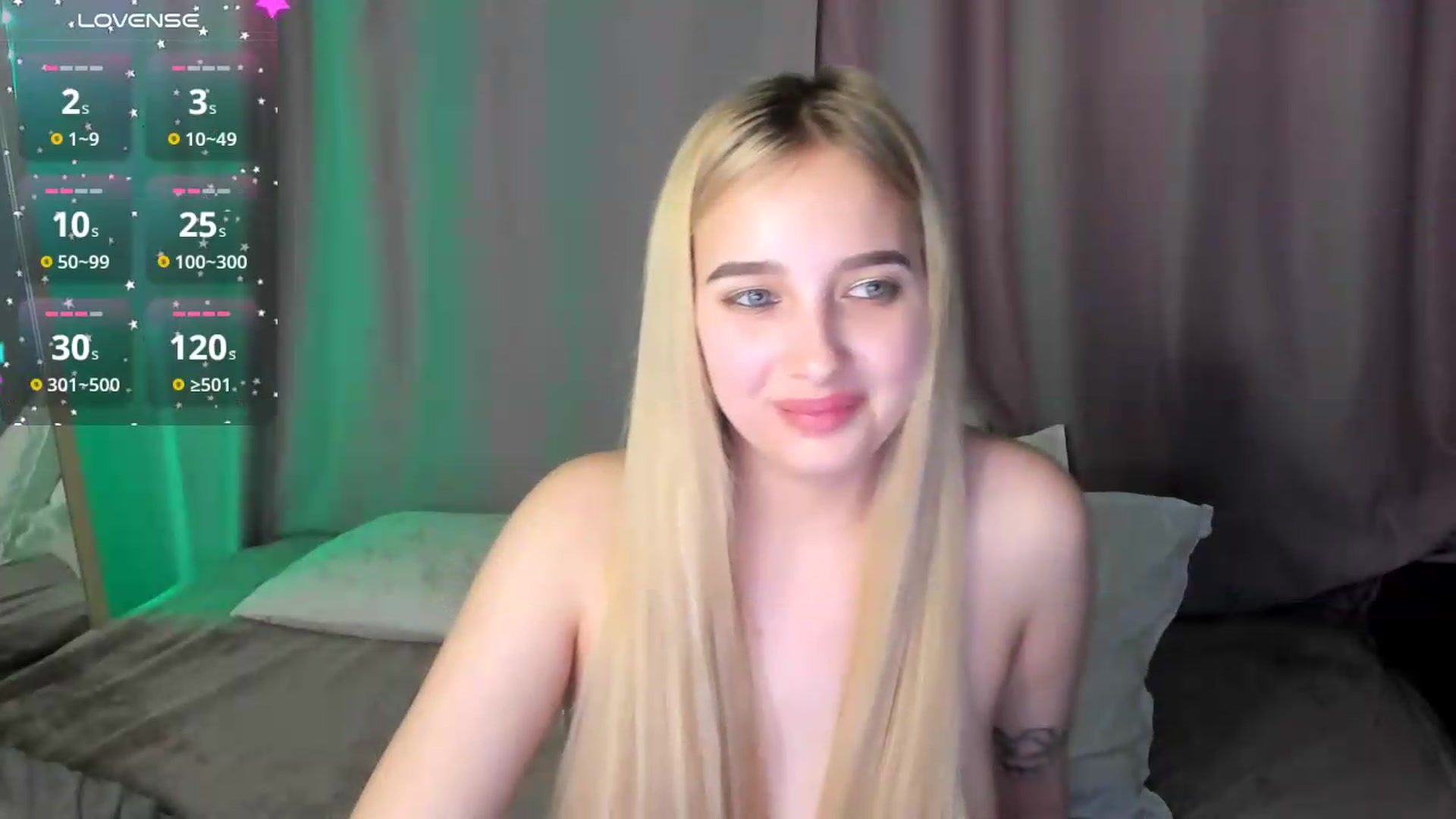 Gallery image thumbnail from TaisiaHot's myfreecams stream on, 05/17/2026, 13:56 image 12 of 20