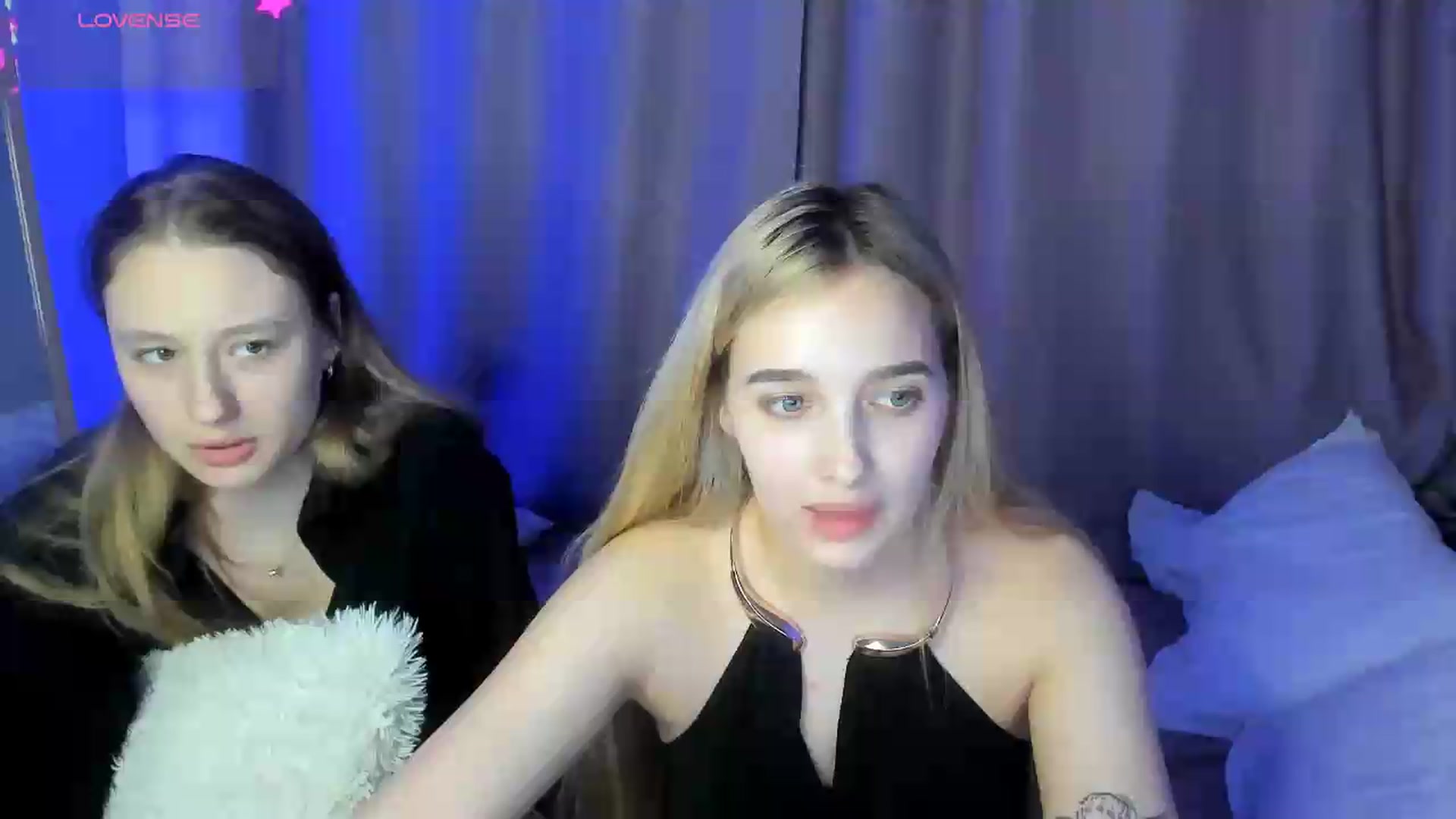 Gallery image thumbnail from TaisiaHot's myfreecams stream on, 05/19/2026, 23:16 image 5 of 20