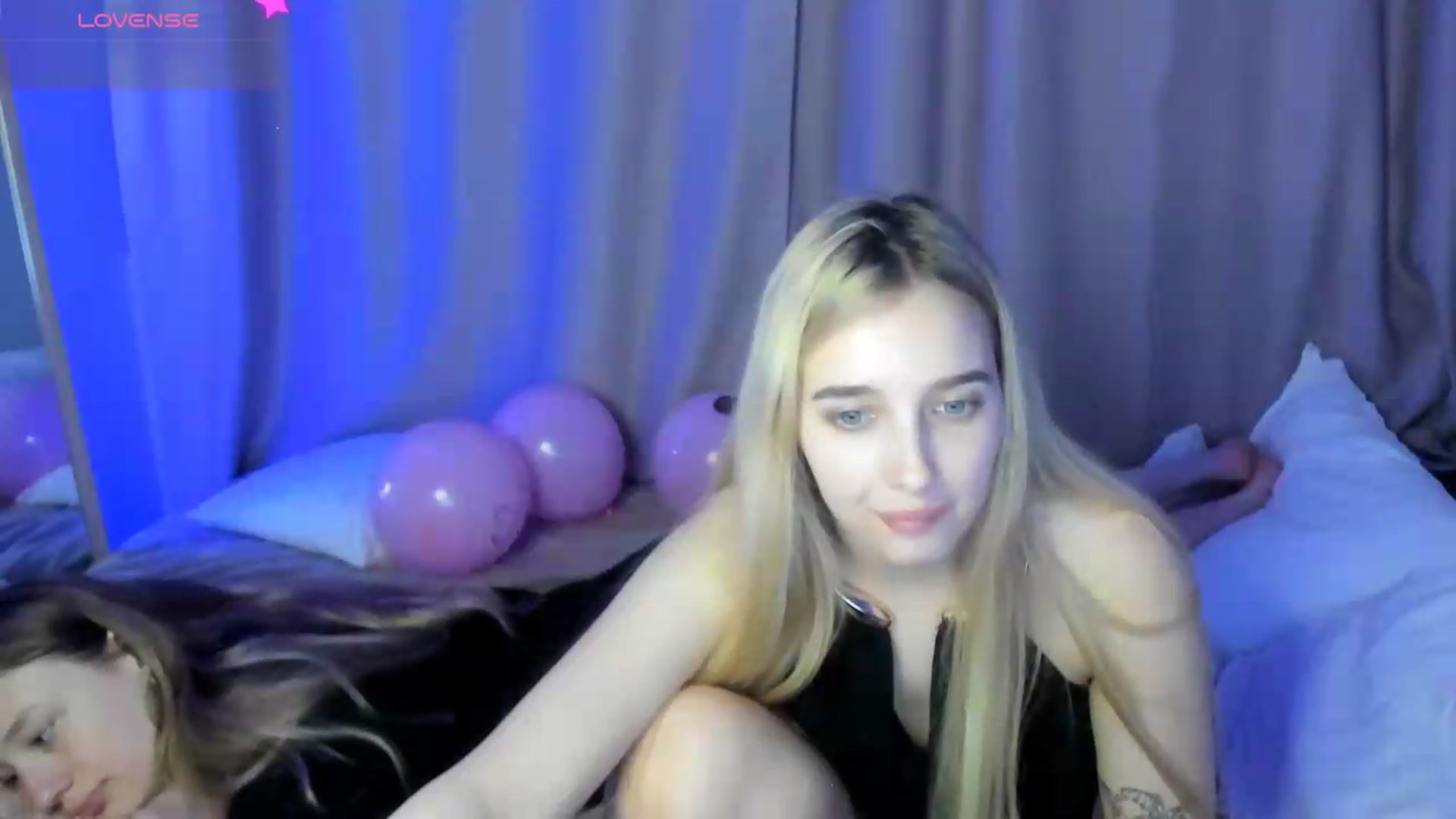 Gallery image thumbnail from TaisiaHot's myfreecams stream on, 05/19/2026, 23:16 image 3 of 20