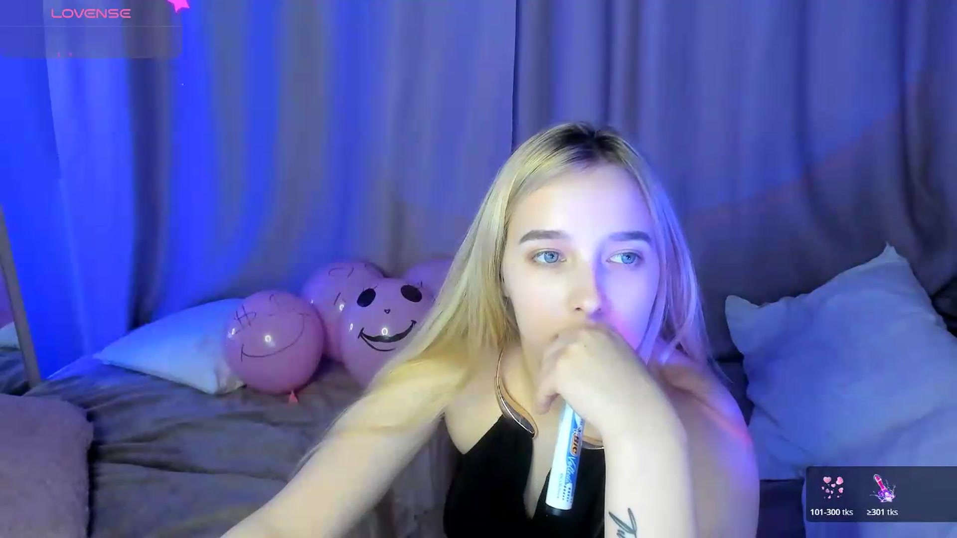 Gallery image thumbnail from TaisiaHot's myfreecams stream on, 05/19/2026, 23:16 image 2 of 20