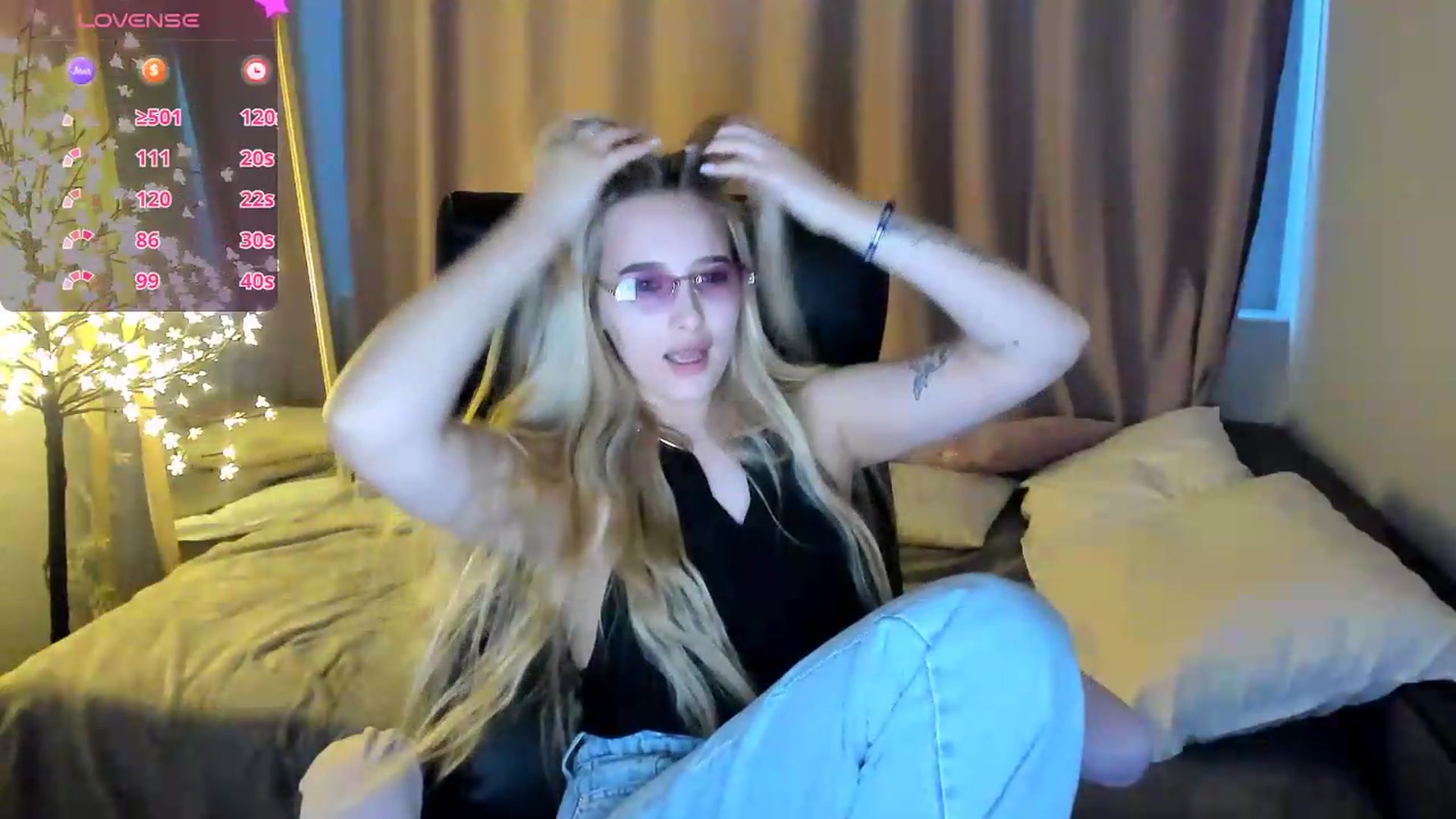 Gallery image thumbnail from TaisiaHot's myfreecams stream on, 05/23/2026, 08:26 image 4 of 20
