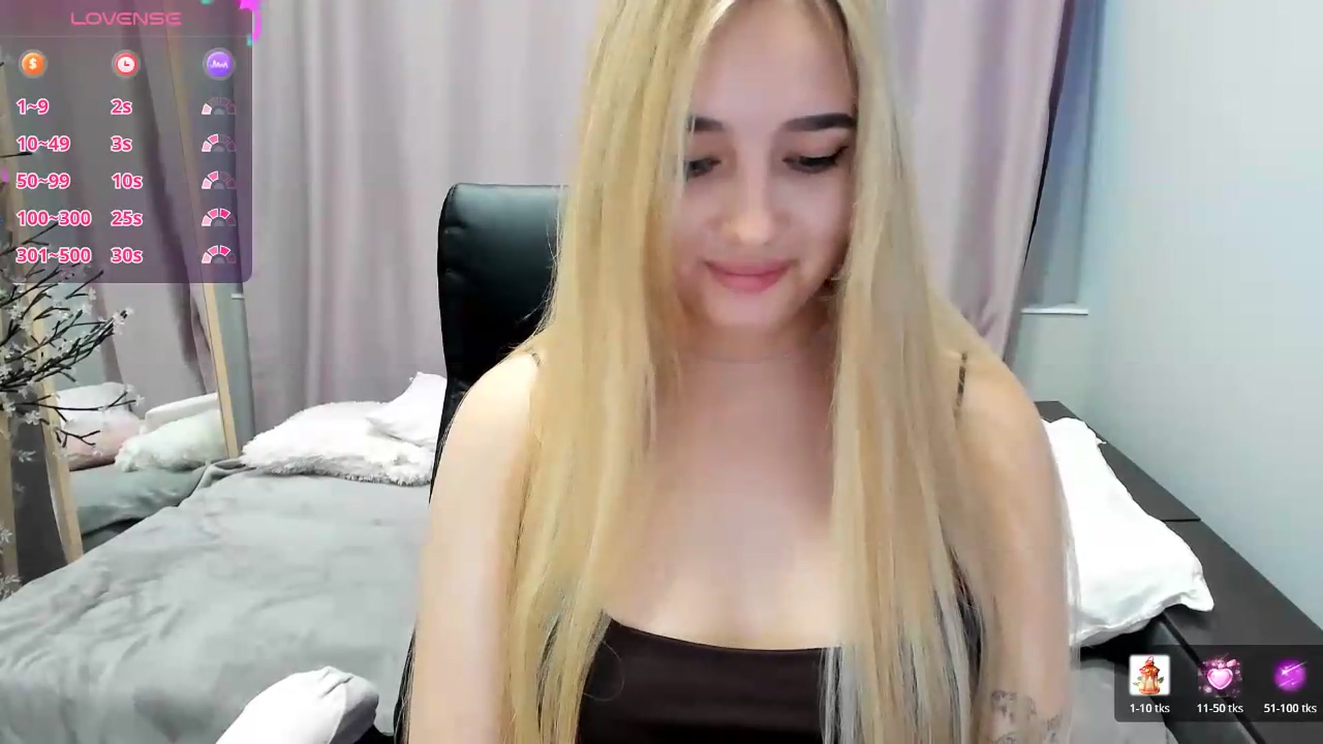 Gallery image thumbnail from TaisiaHot's myfreecams stream on, 05/26/2026, 08:42 image 4 of 20