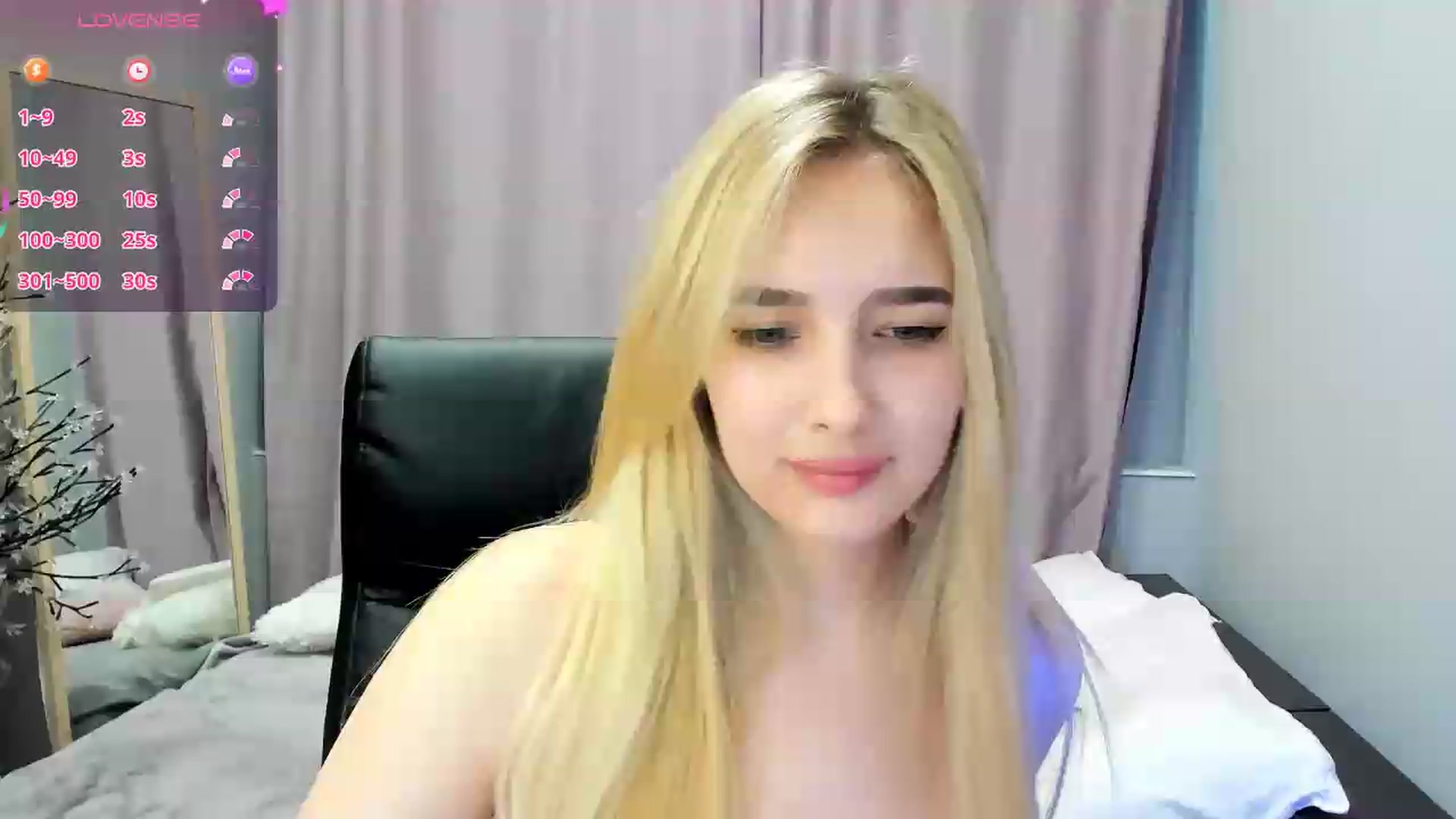 Gallery image thumbnail from TaisiaHot's myfreecams stream on, 05/26/2026, 08:42 image 15 of 20