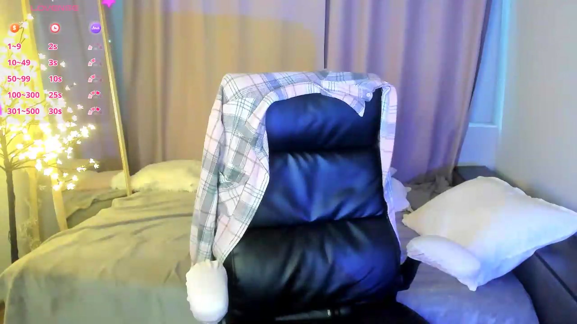 Gallery image thumbnail from TaisiaHot's myfreecams stream on, 05/30/2026, 08:41 image 18 of 20