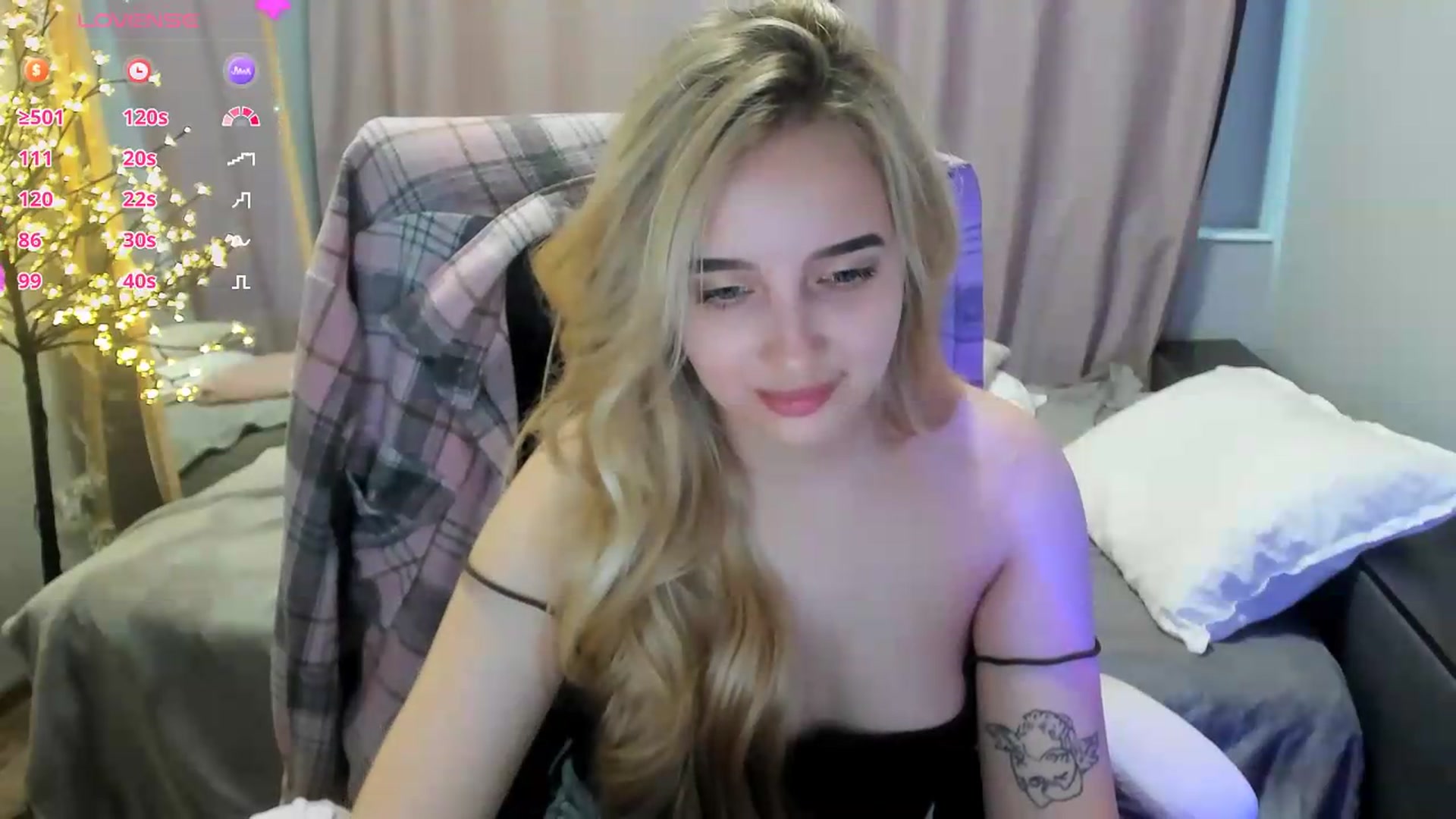 Gallery image thumbnail from TaisiaHot's myfreecams stream on, 05/30/2026, 08:41 image 6 of 20