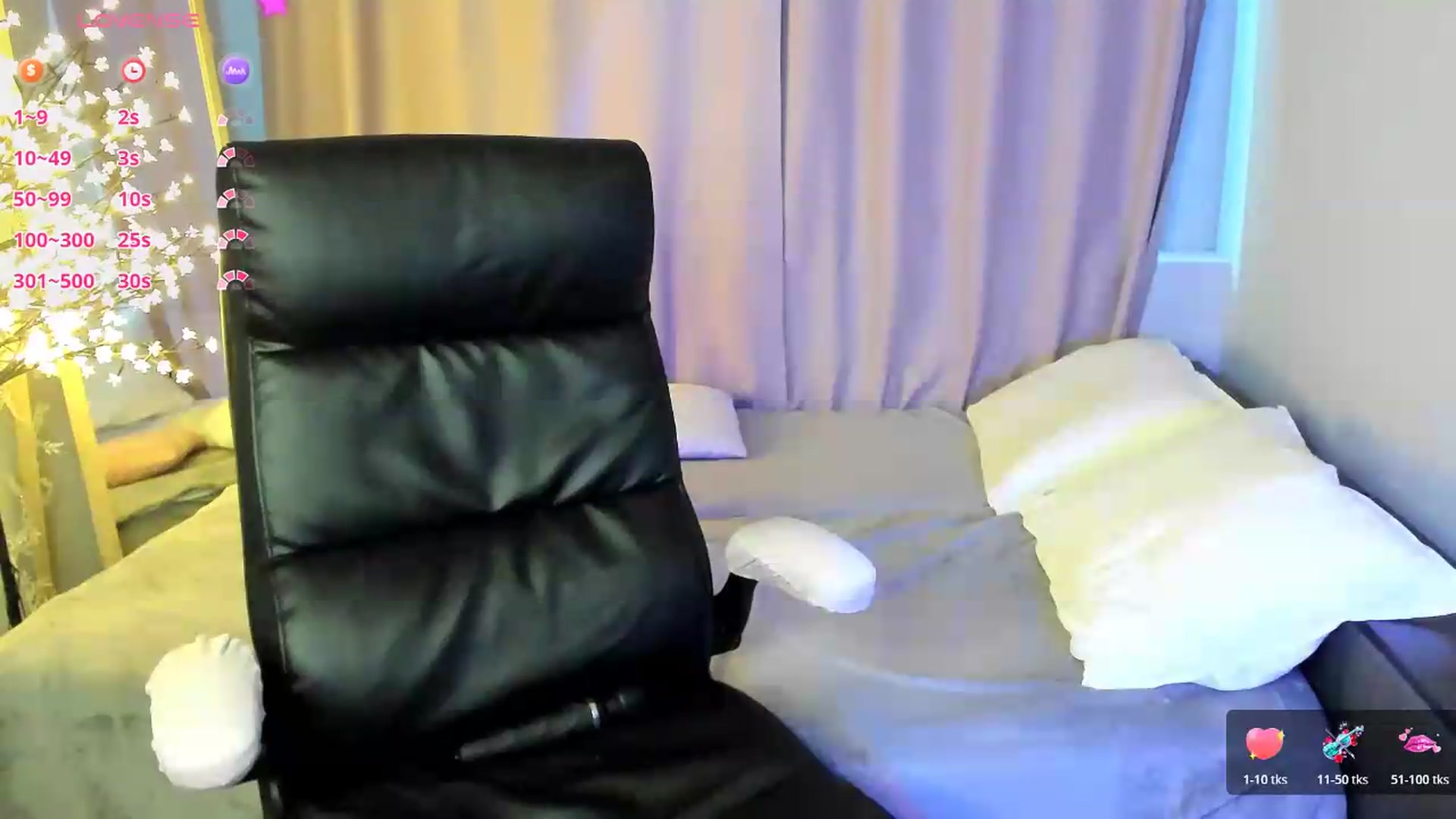 Gallery image thumbnail from TaisiaHot's myfreecams stream on, 06/08/2026, 08:48 image 4 of 20