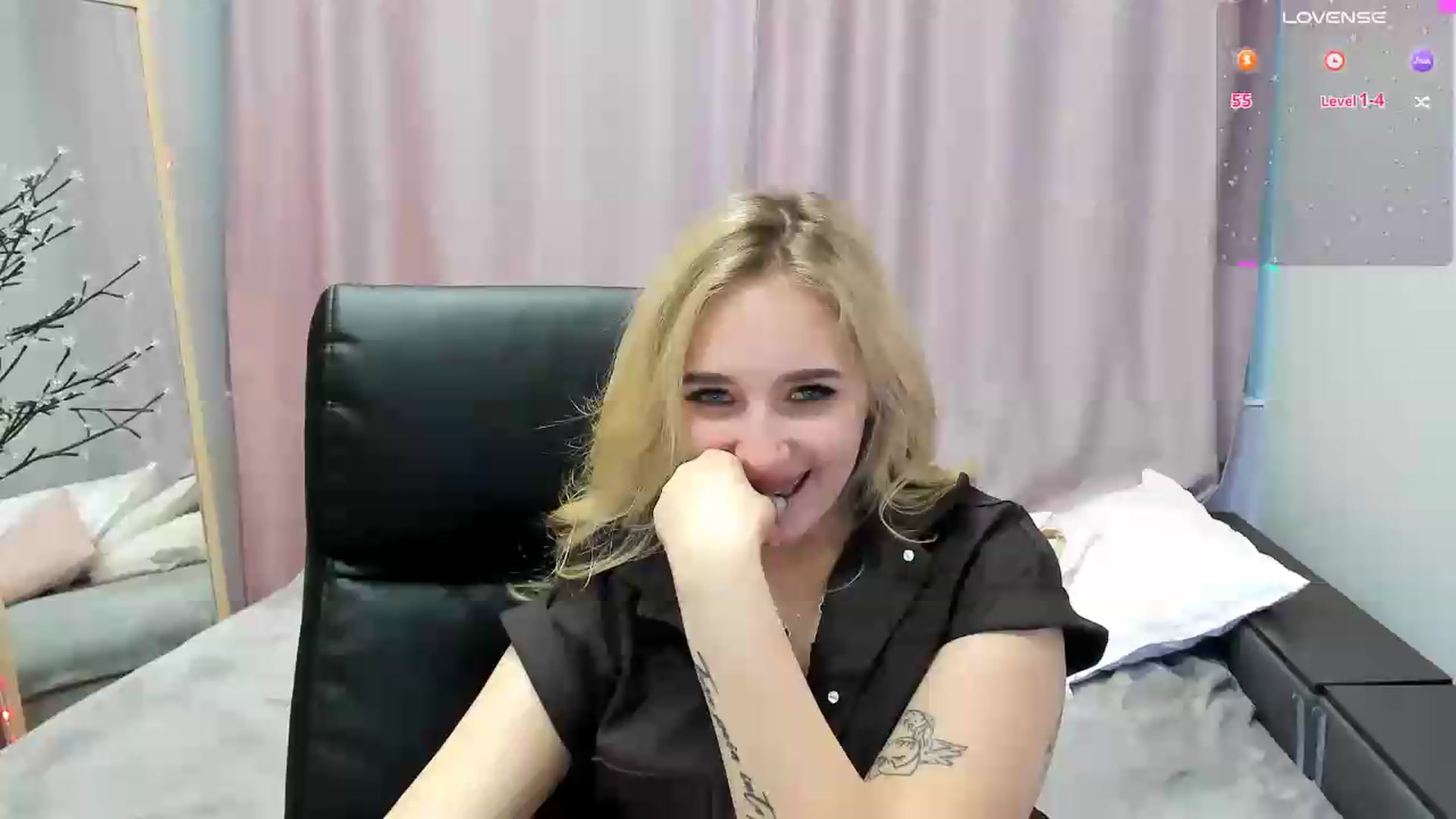 Gallery image thumbnail from TaisiaHot's myfreecams stream on, 06/16/2026, 11:41 image 3 of 20