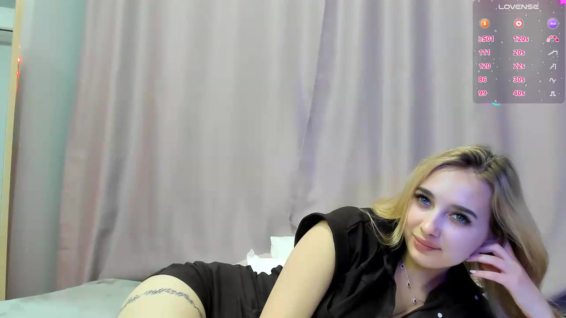Gallery image thumbnail from TaisiaHot's myfreecams stream on, 06/16/2026, 15:31 image 11 of 20