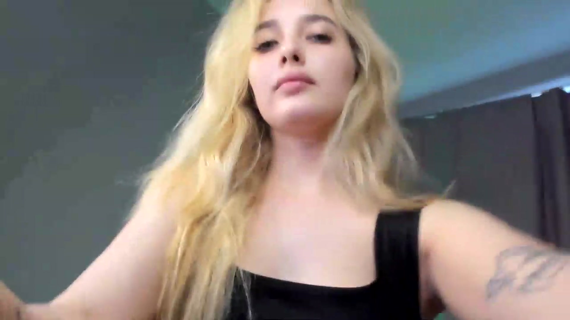 Gallery image thumbnail from TaisiaHot's myfreecams stream on, 06/24/2026, 09:31 image 2 of 20
