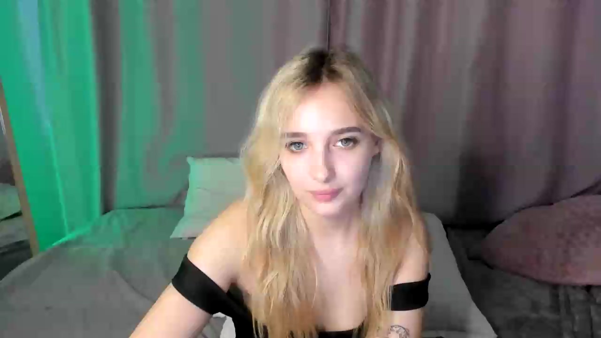Gallery image thumbnail from TaisiaHot's myfreecams stream on, 06/24/2026, 14:03 image 15 of 20