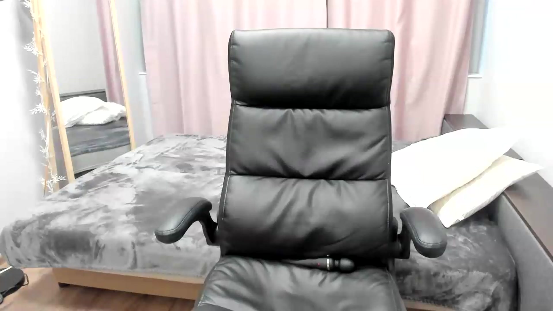 Gallery image thumbnail from TaisiaHot's myfreecams stream on, 06/29/2026, 09:04 image 8 of 20