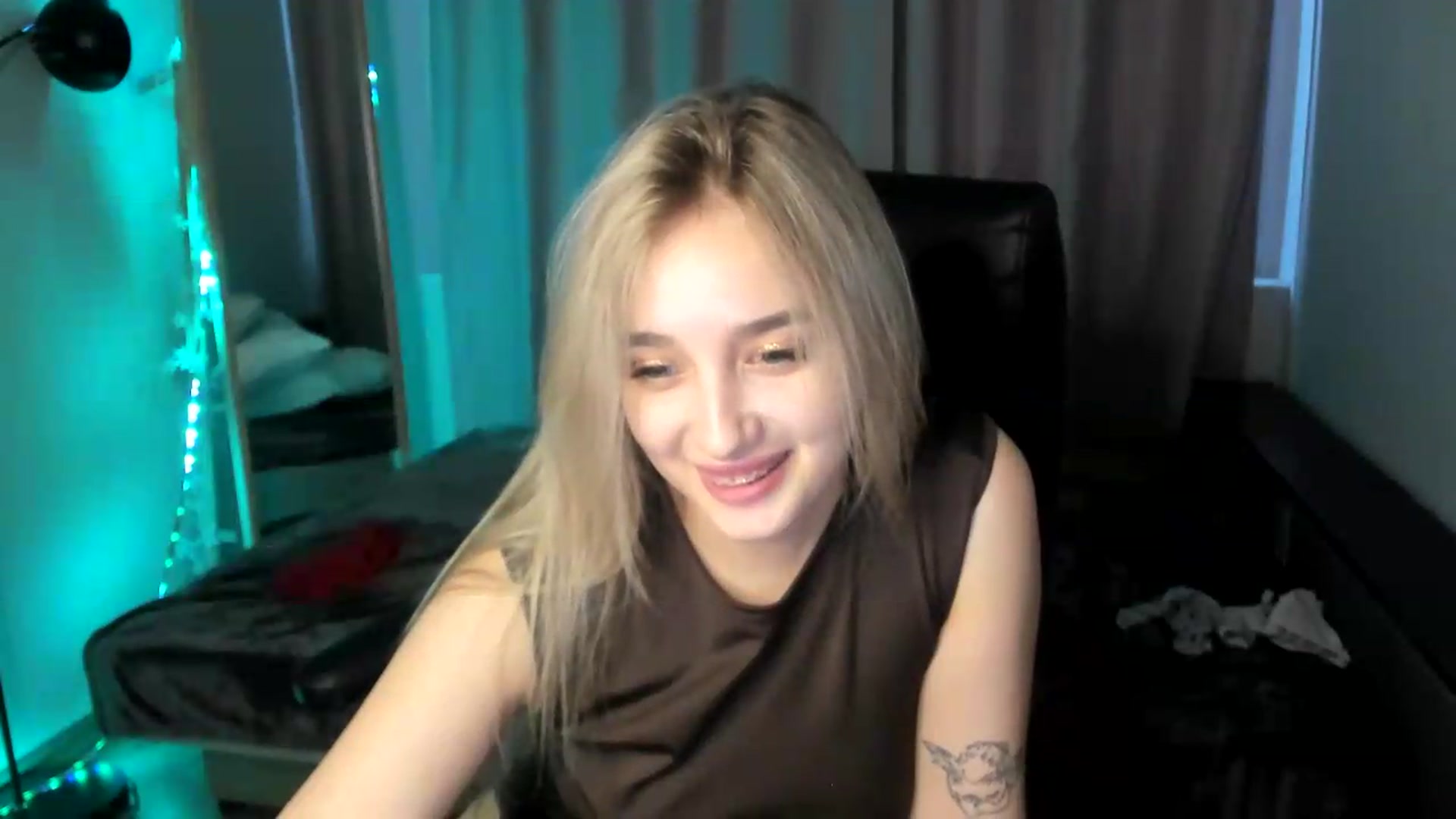 Gallery image thumbnail from TaisiaHot's myfreecams stream on, 06/29/2026, 12:26 image 15 of 20