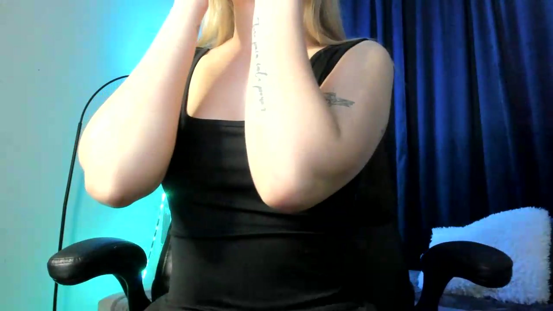 Gallery image thumbnail from TaisiaHot's myfreecams stream on, 07/05/2026, 11:15 image 4 of 20