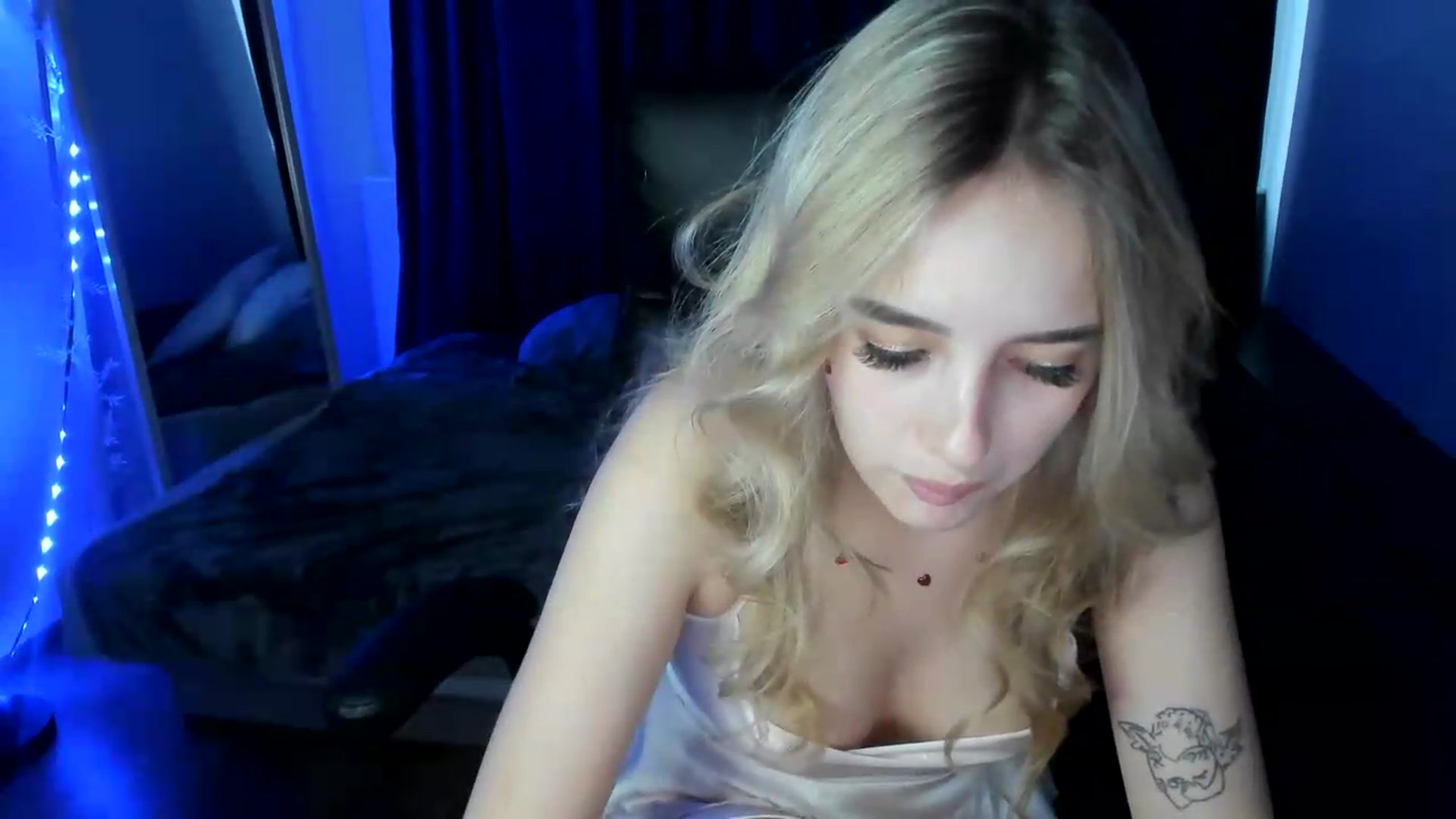 Gallery image thumbnail from TaisiaHot's myfreecams stream on, 07/10/2026, 12:24 image 8 of 20