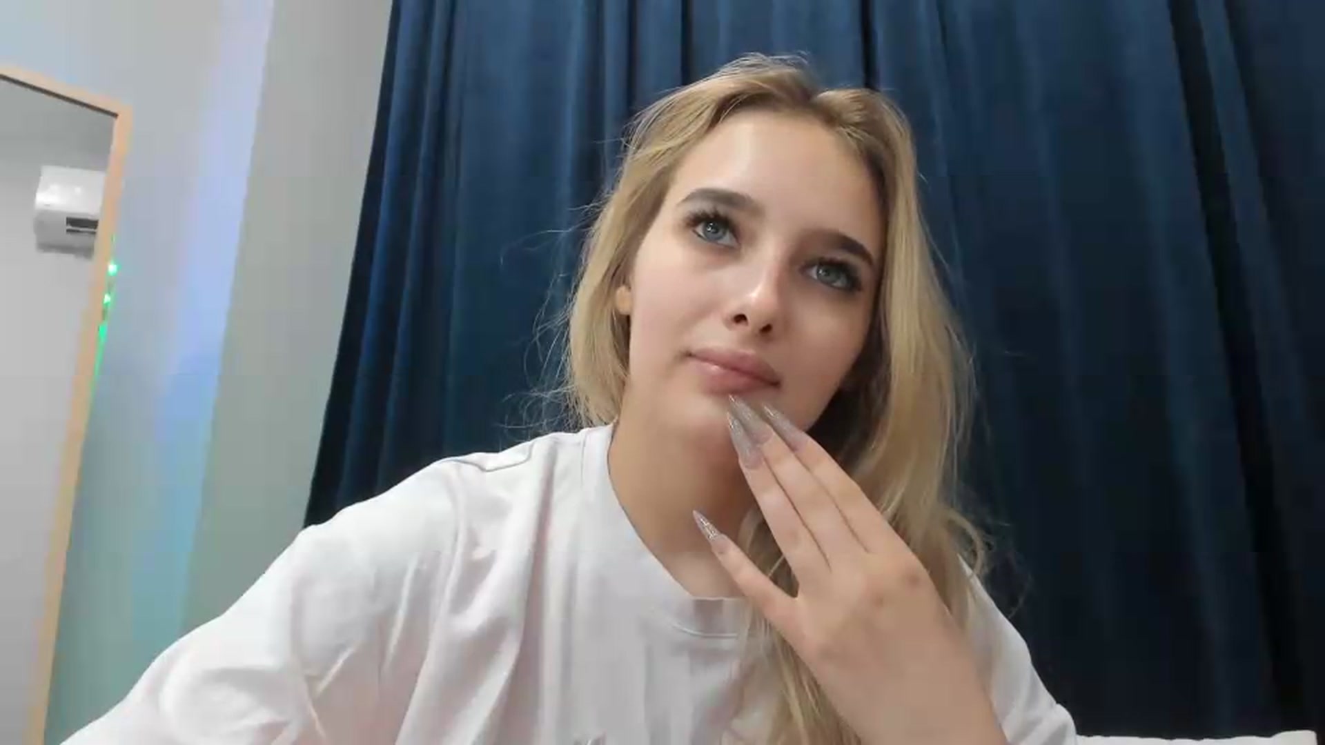Gallery image thumbnail from TaisiaHot's myfreecams stream on, 07/13/2026, 14:02 image 19 of 20