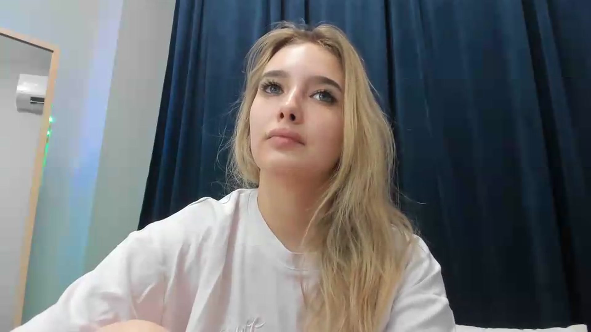 Gallery image thumbnail from TaisiaHot's myfreecams stream on, 07/13/2026, 14:02 image 18 of 20
