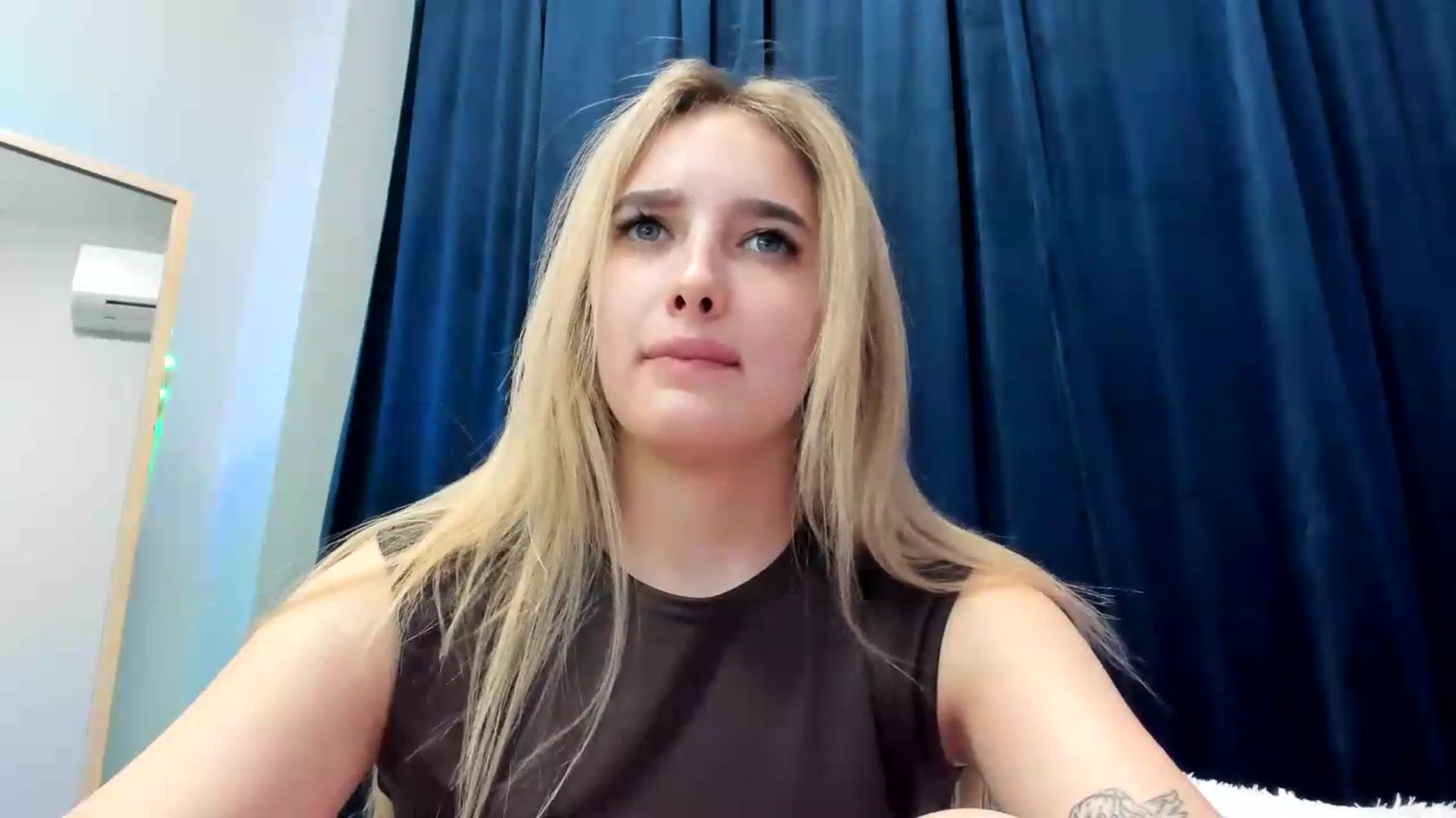 Gallery image thumbnail from TaisiaHot's myfreecams stream on, 07/15/2026, 13:21 image 16 of 20