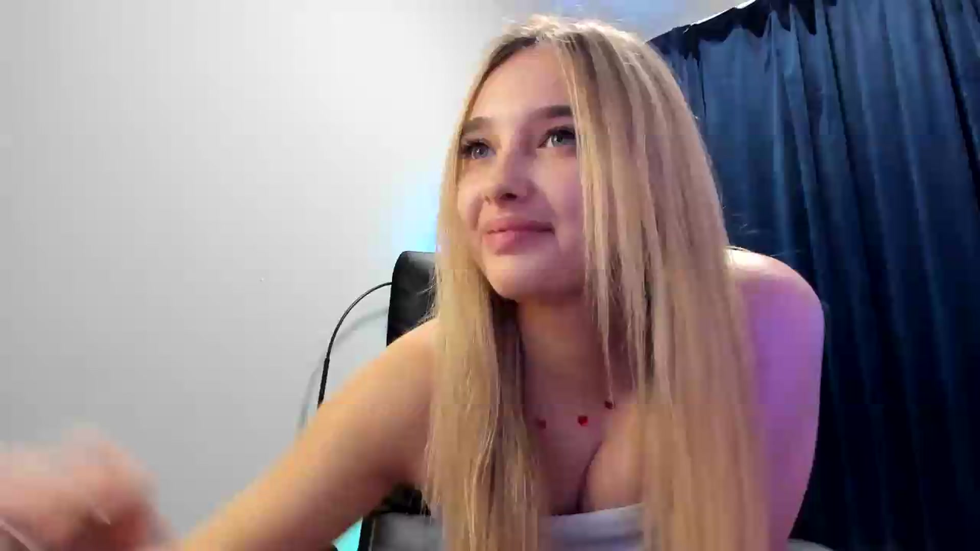 Gallery image thumbnail from TaisiaHot's myfreecams stream on, 07/17/2026, 10:04 image 15 of 20