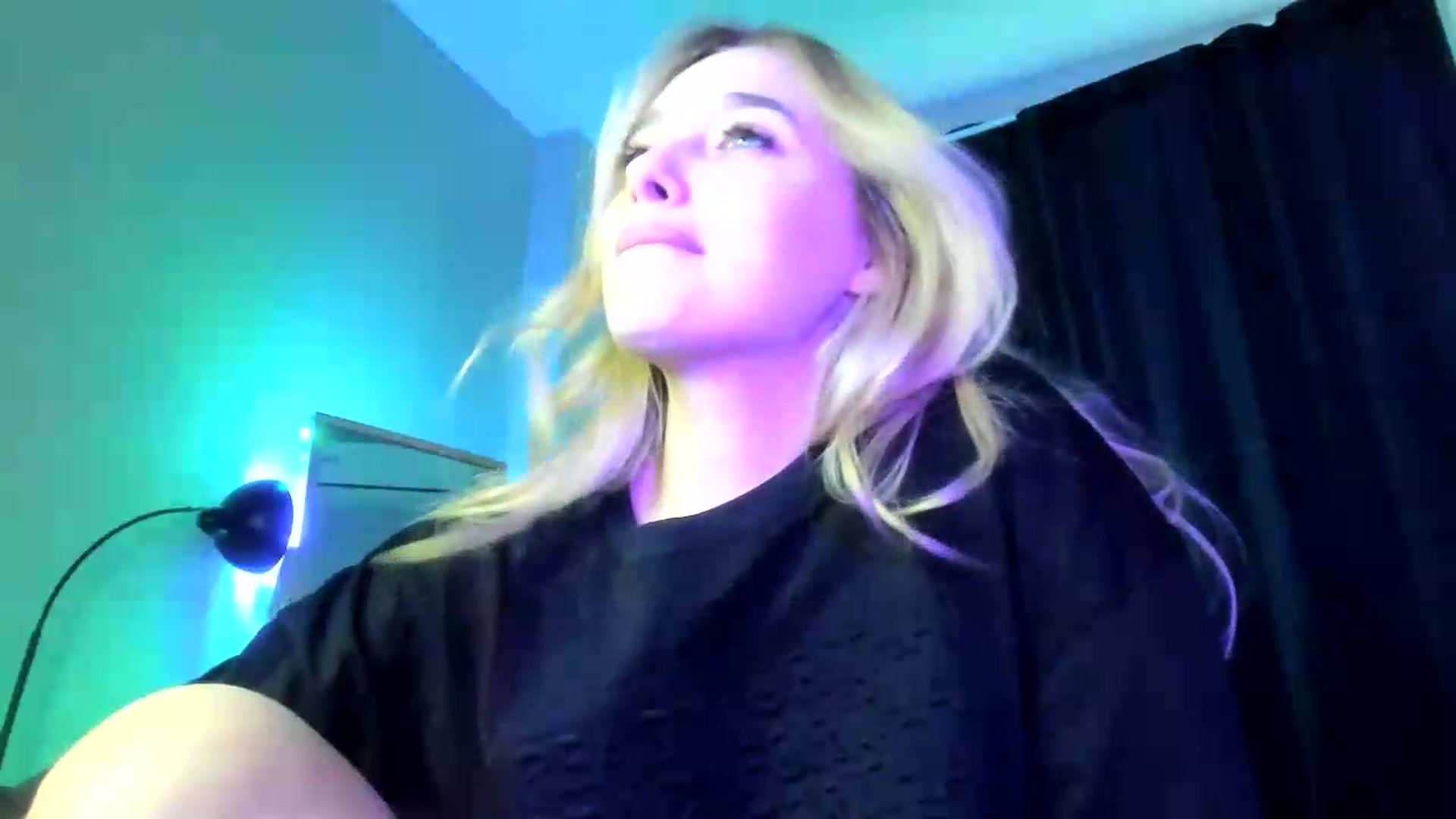 Gallery image thumbnail from TaisiaHot's myfreecams stream on, 07/18/2026, 12:07 image 12 of 20