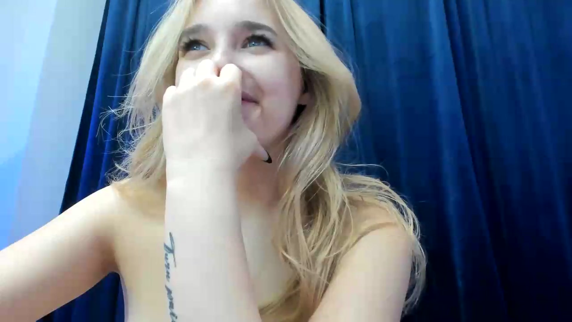 Gallery image thumbnail from TaisiaHot's myfreecams stream on, 07/18/2026, 13:51 image 11 of 20