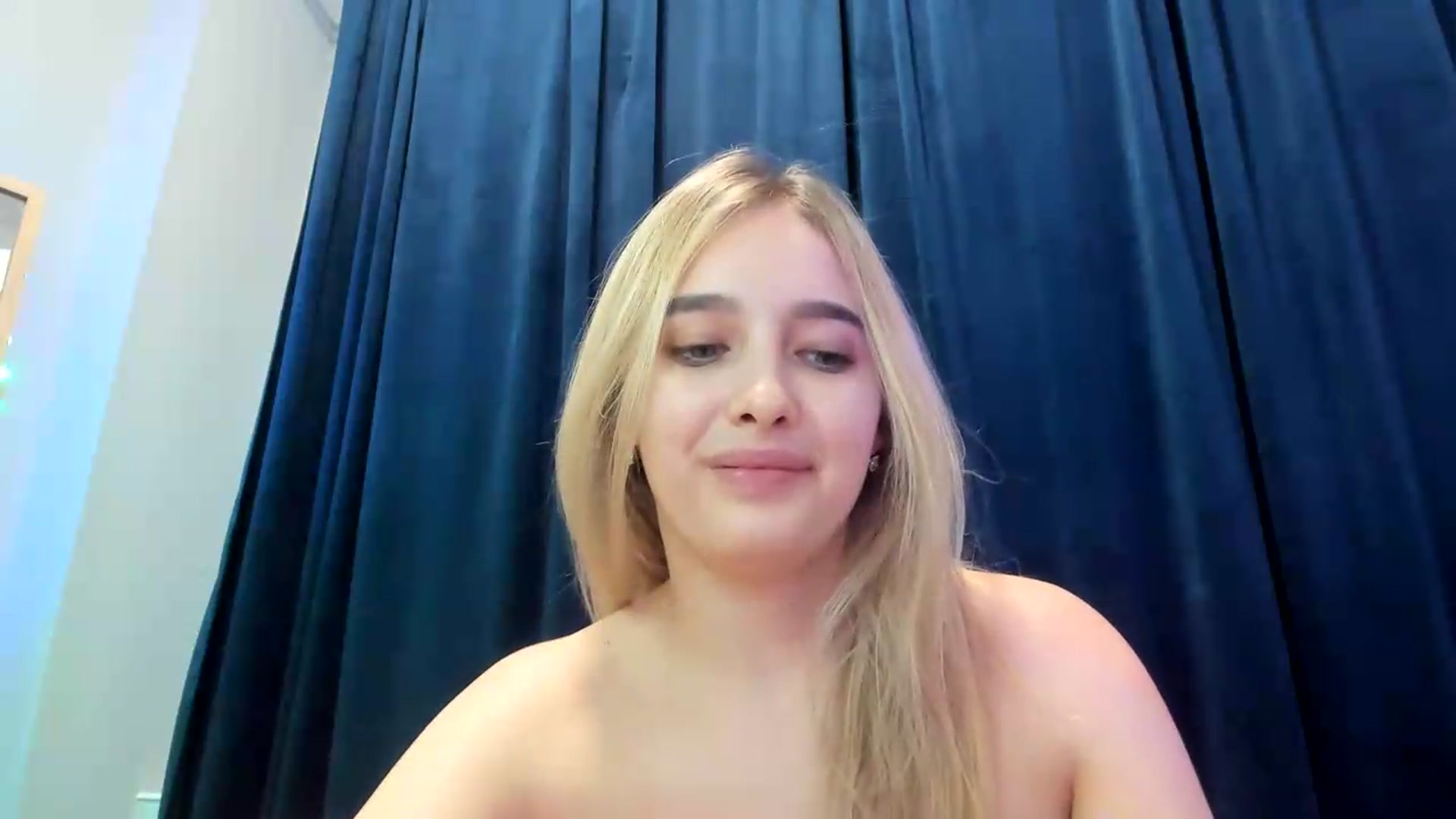 Gallery image thumbnail from TaisiaHot's myfreecams stream on, 07/23/2026, 11:33 image 3 of 20