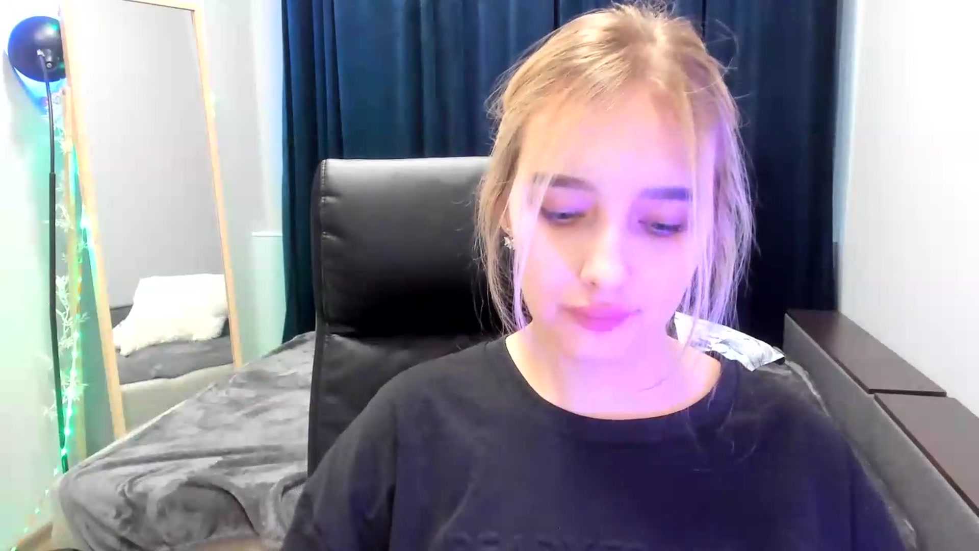 Gallery image thumbnail from TaisiaHot's myfreecams stream on, 07/23/2026, 12:31 image 13 of 20