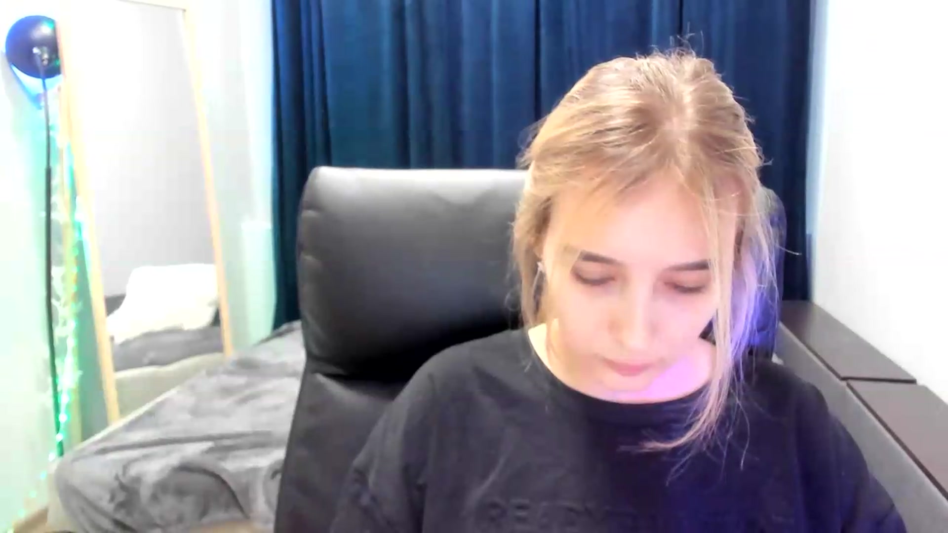 Gallery image thumbnail from TaisiaHot's myfreecams stream on, 07/23/2026, 12:31 image 16 of 20