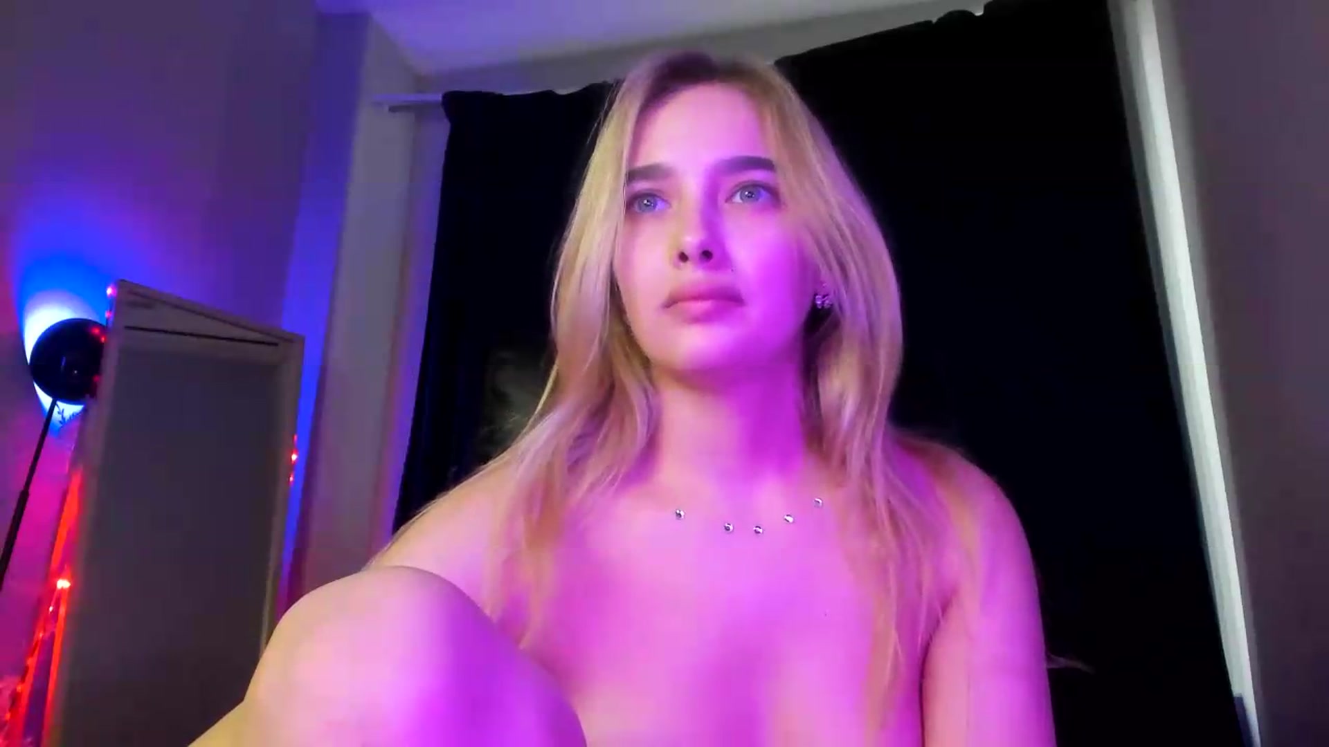 Gallery image thumbnail from TaisiaHot's myfreecams stream on, 07/24/2026, 12:04 image 11 of 20