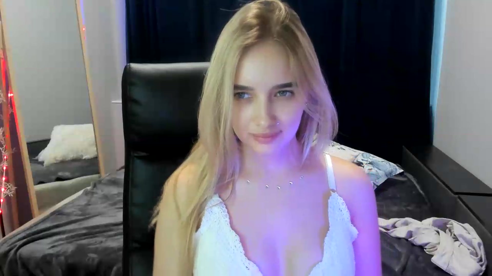 Gallery image thumbnail from TaisiaHot's myfreecams stream on, 07/24/2026, 12:17 image 13 of 20