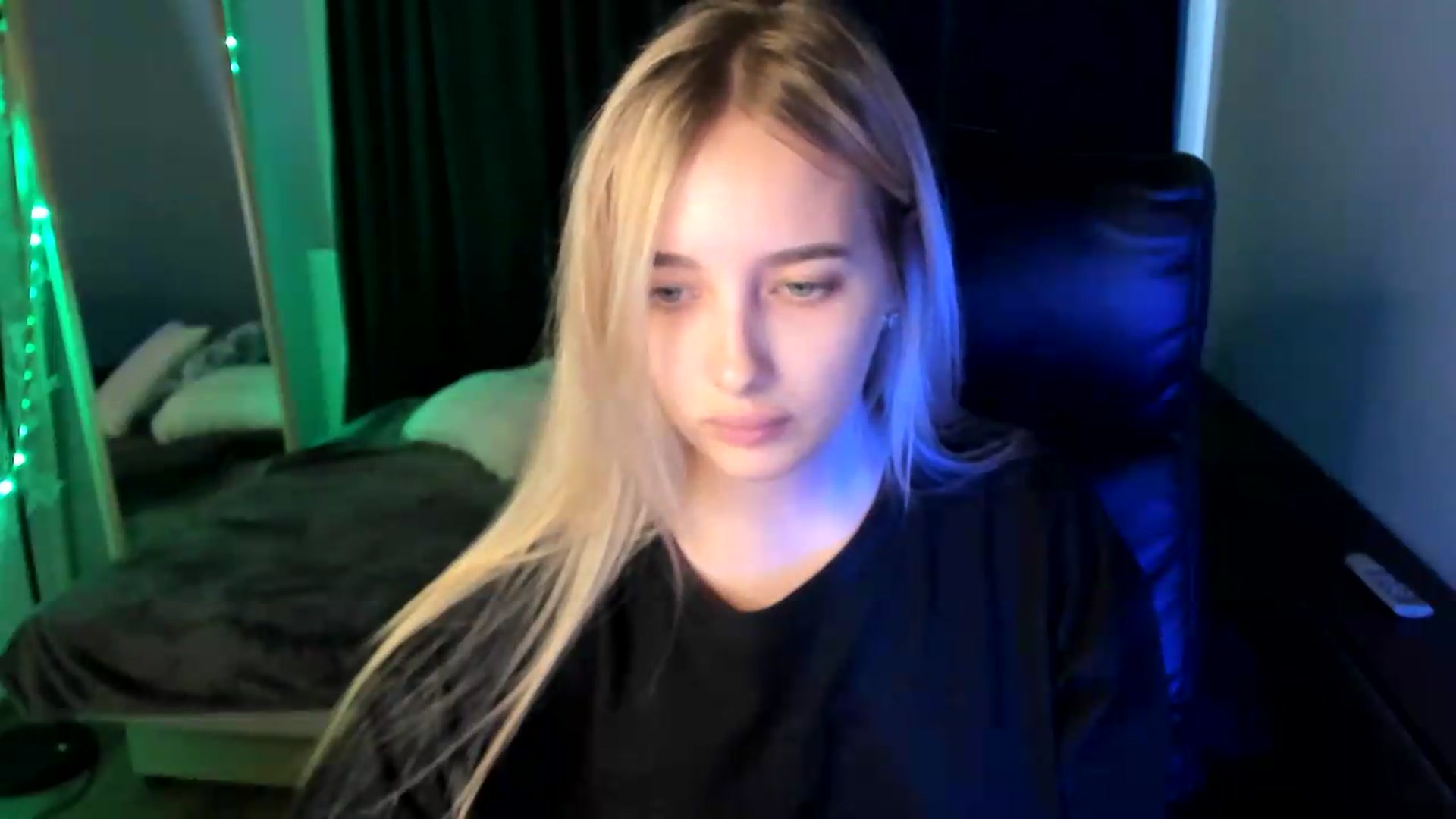 Gallery image thumbnail from TaisiaHot's myfreecams stream on, 07/27/2026, 08:38 image 8 of 20